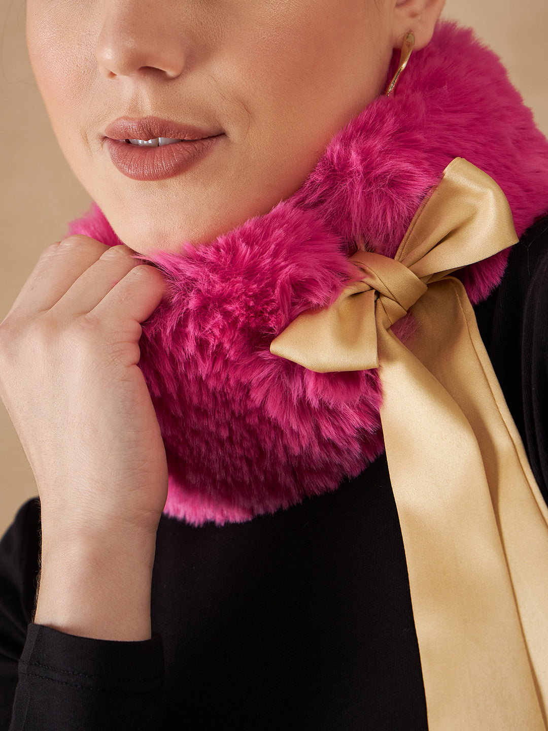 Light Pink Fur Neckpiece