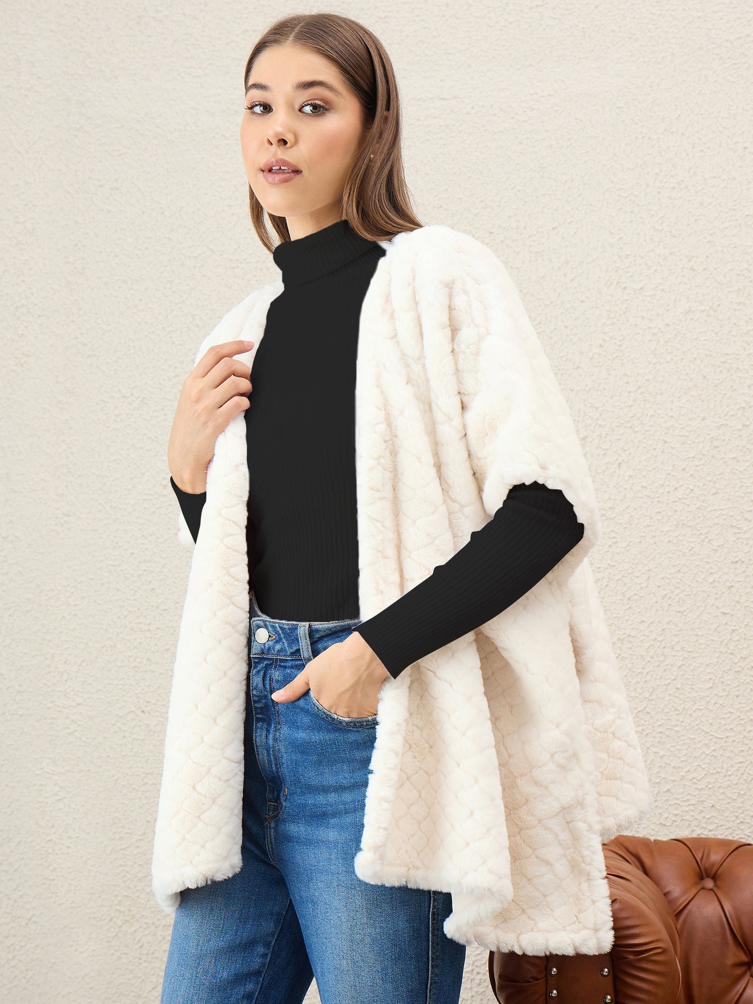 White Texture Fur Shrug