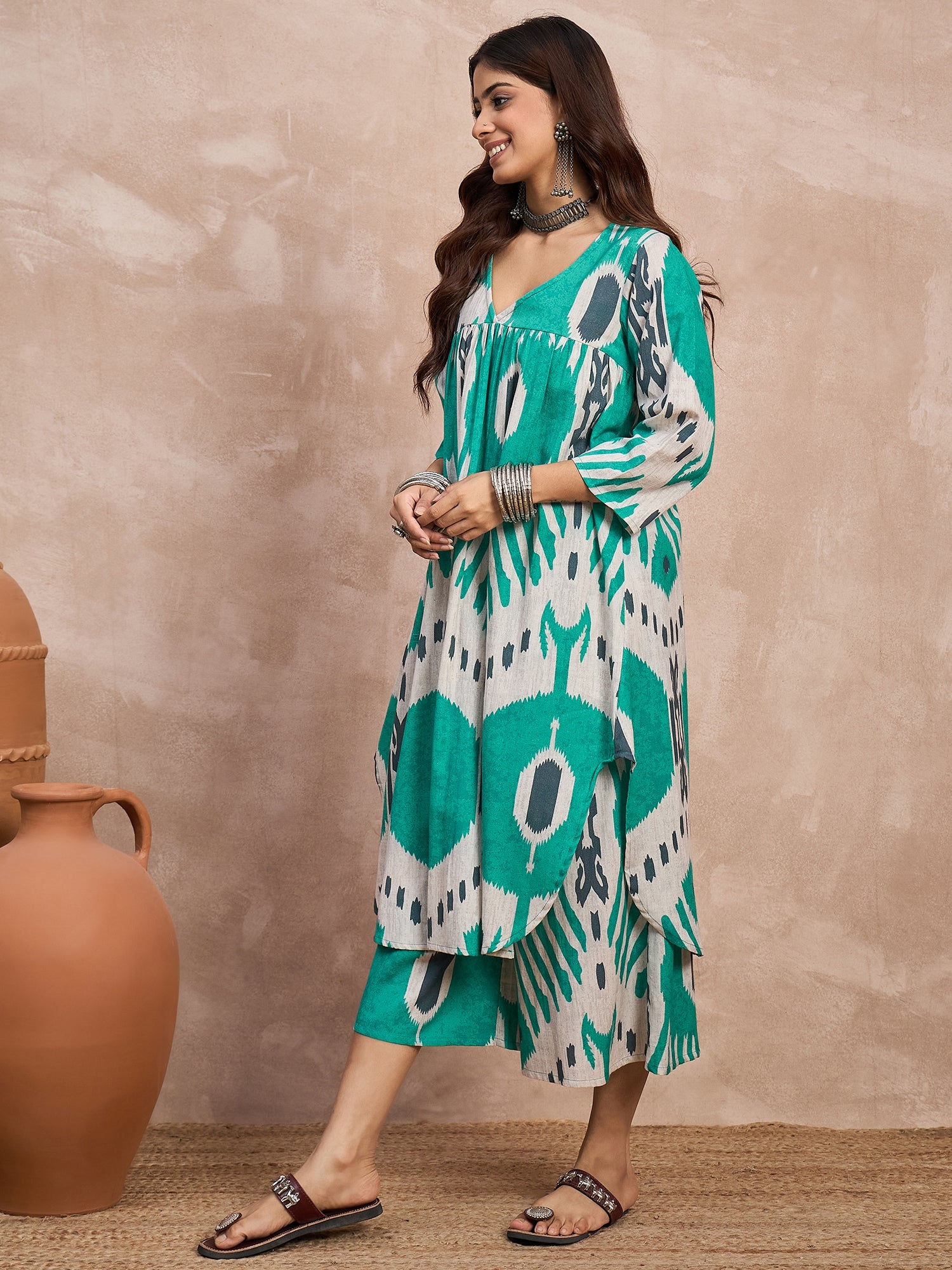 Sea Green White Ikkat Print V Neck Kurta Set