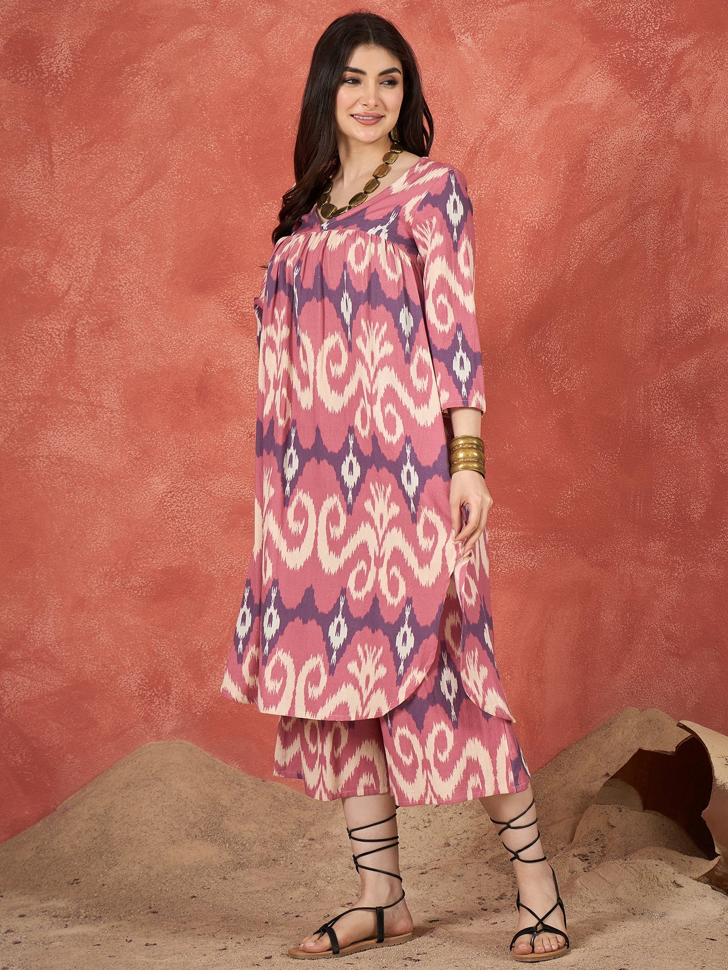Dull Pink Ikkat Print V Neck Kurta Set