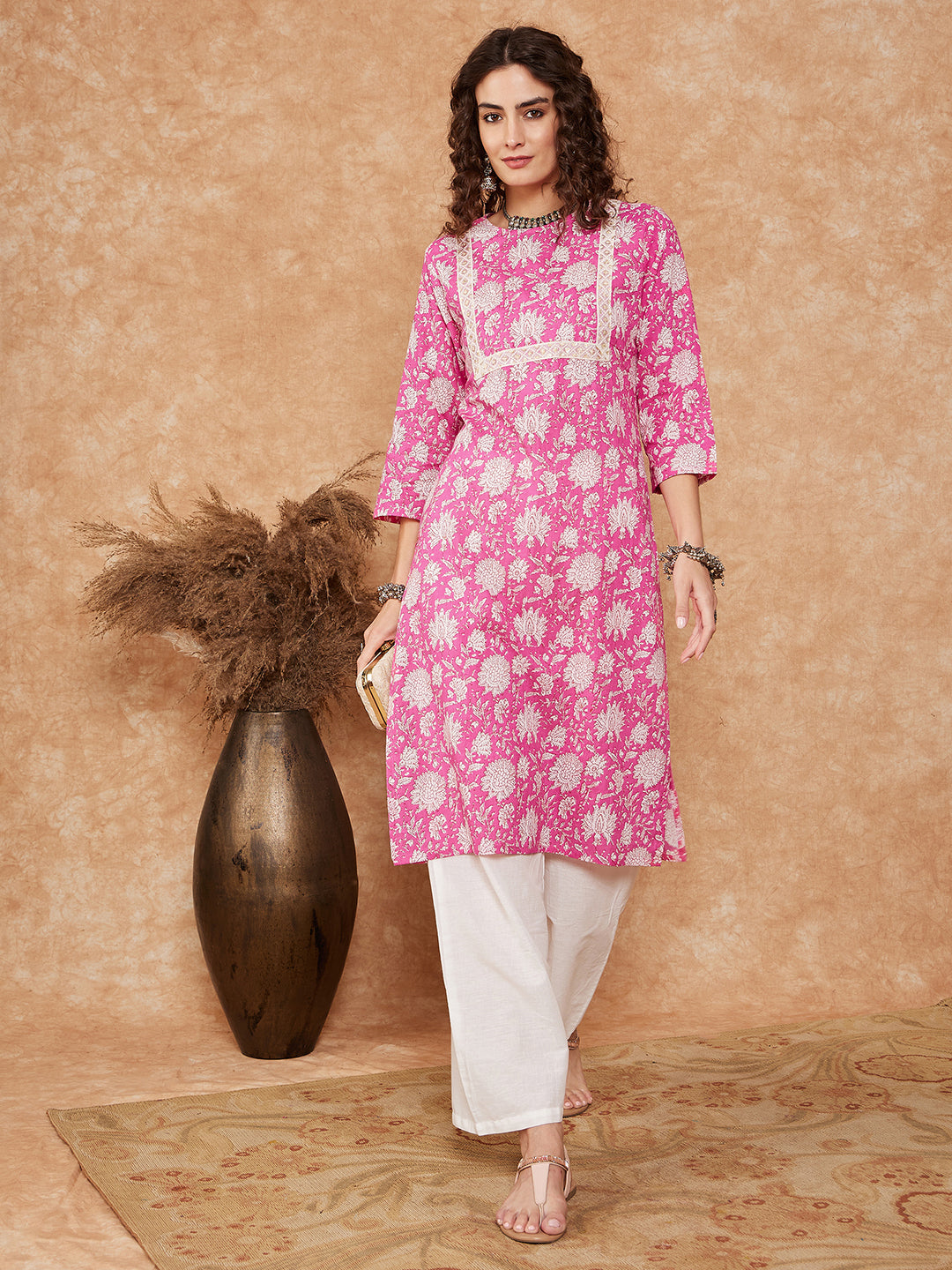 Pink White Floral Square Lace Work Straight Kurta