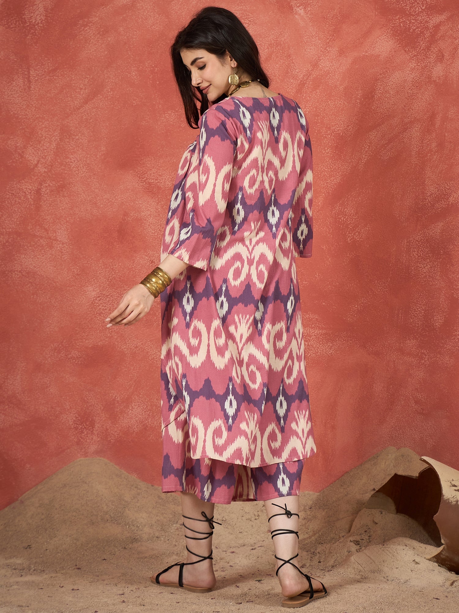 Dull Pink Ikkat Print V Neck Kurta Set