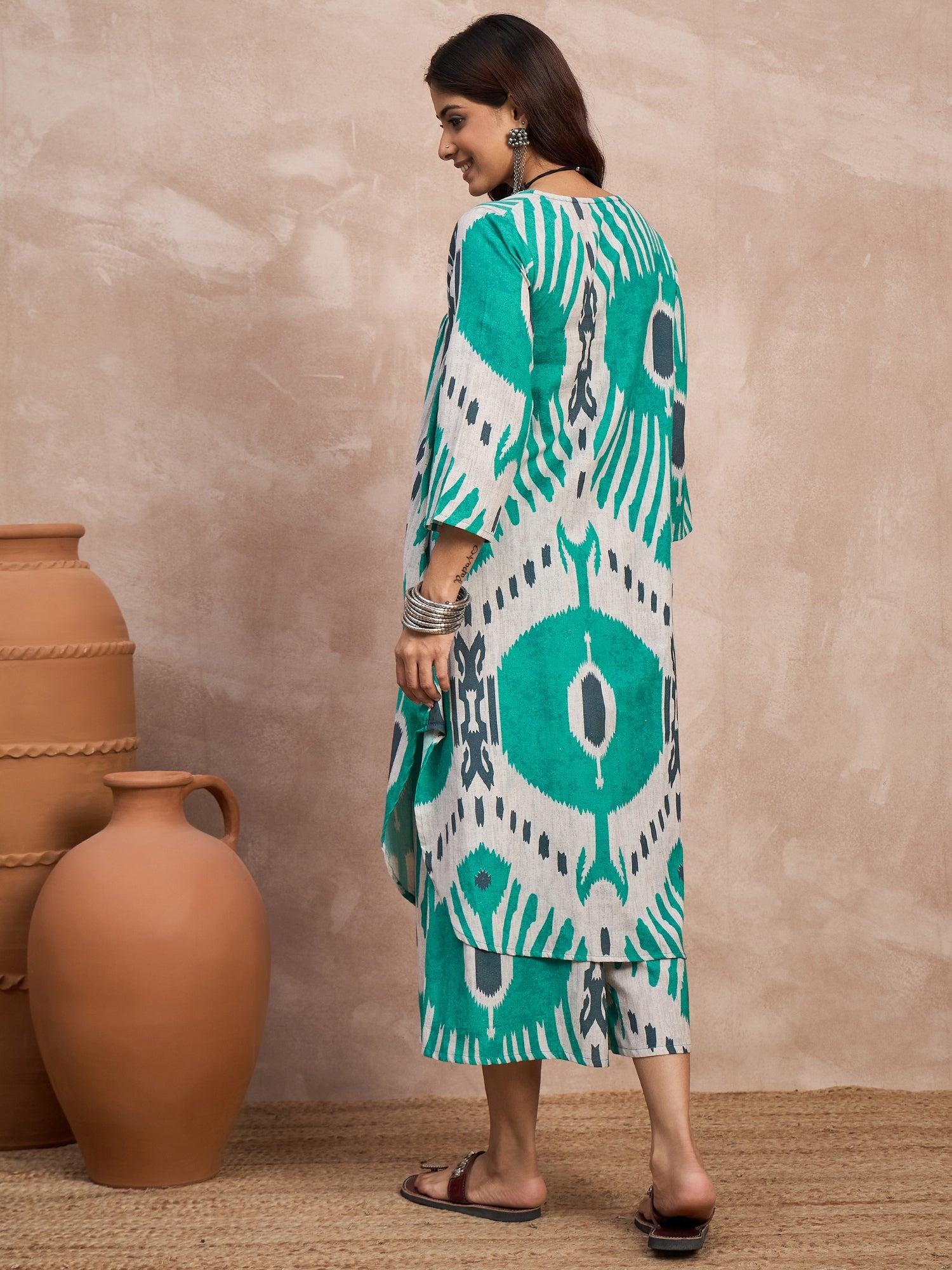 Sea Green White Ikkat Print V Neck Kurta Set