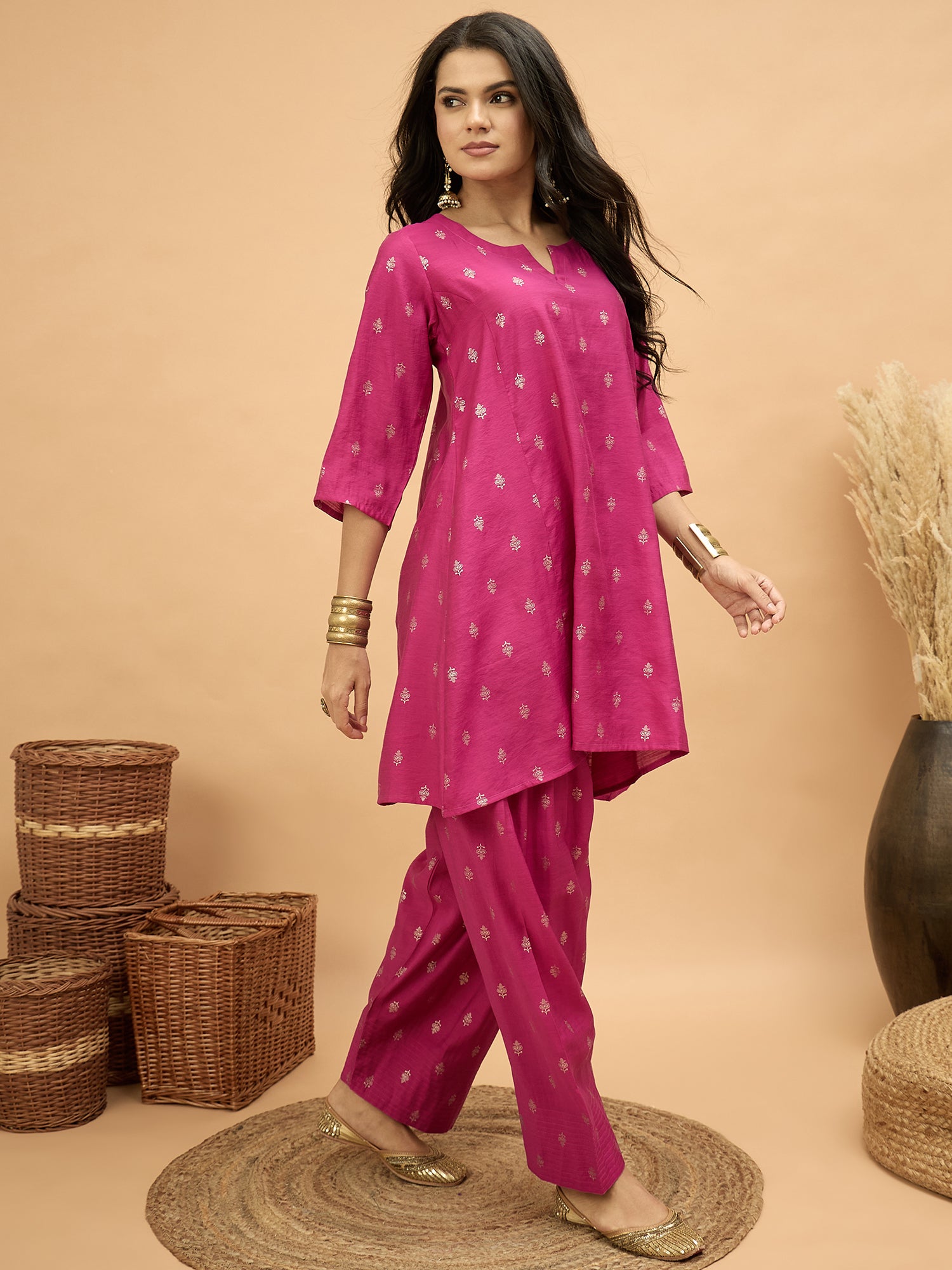 Magenta Foil Pplm Kurti Salwar Set (To be dispatched in 7 -10 days)