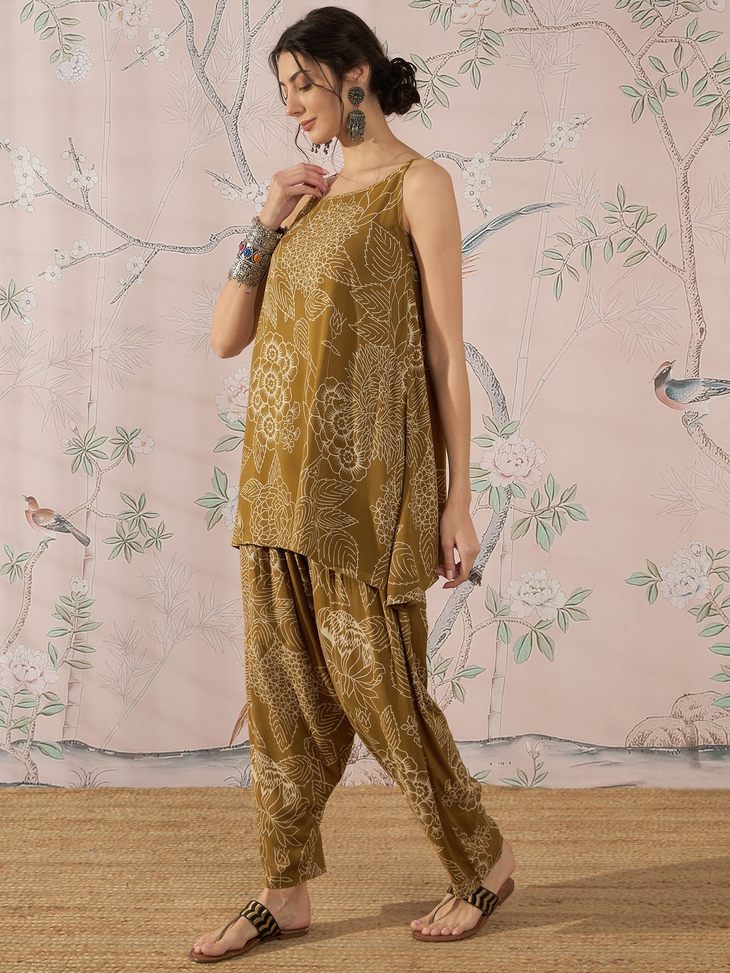 DARK YELLOW ROSE LEAF STRAPPY SET