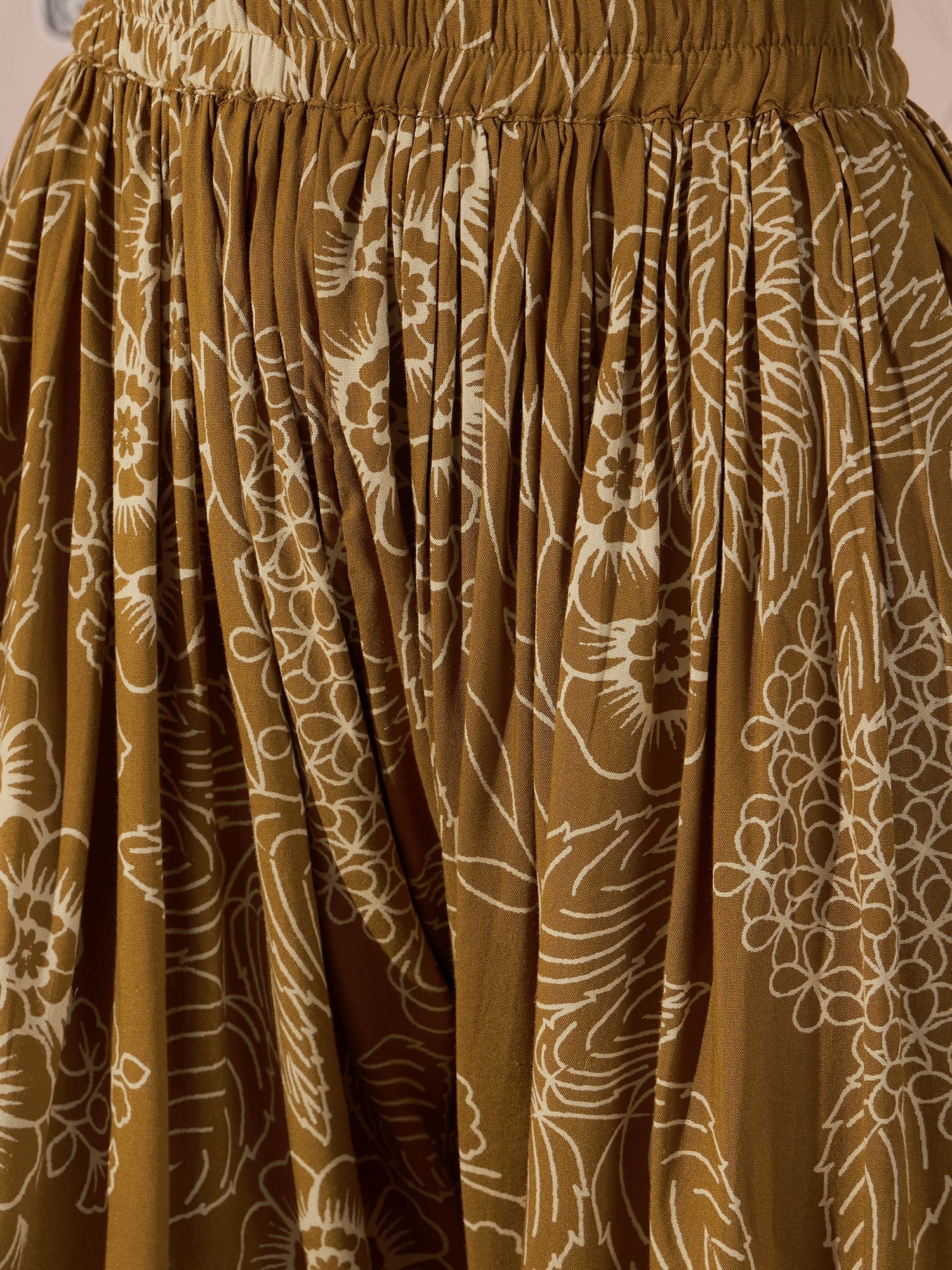 DARK YELLOW ROSE LEAF STRAPPY SET