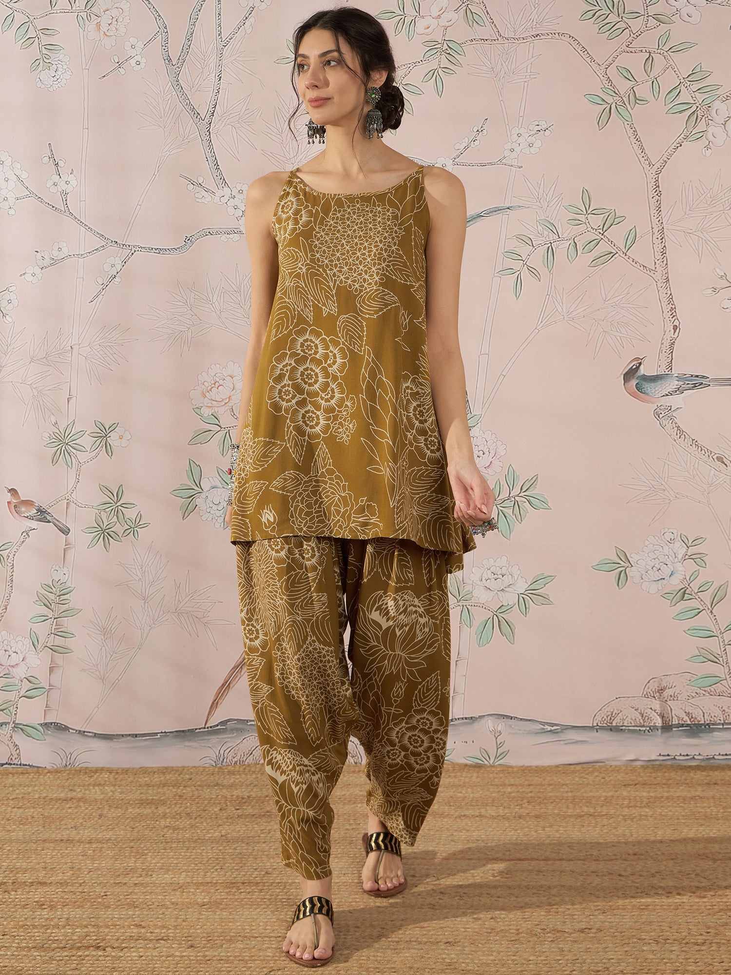 DARK YELLOW ROSE LEAF STRAPPY SET