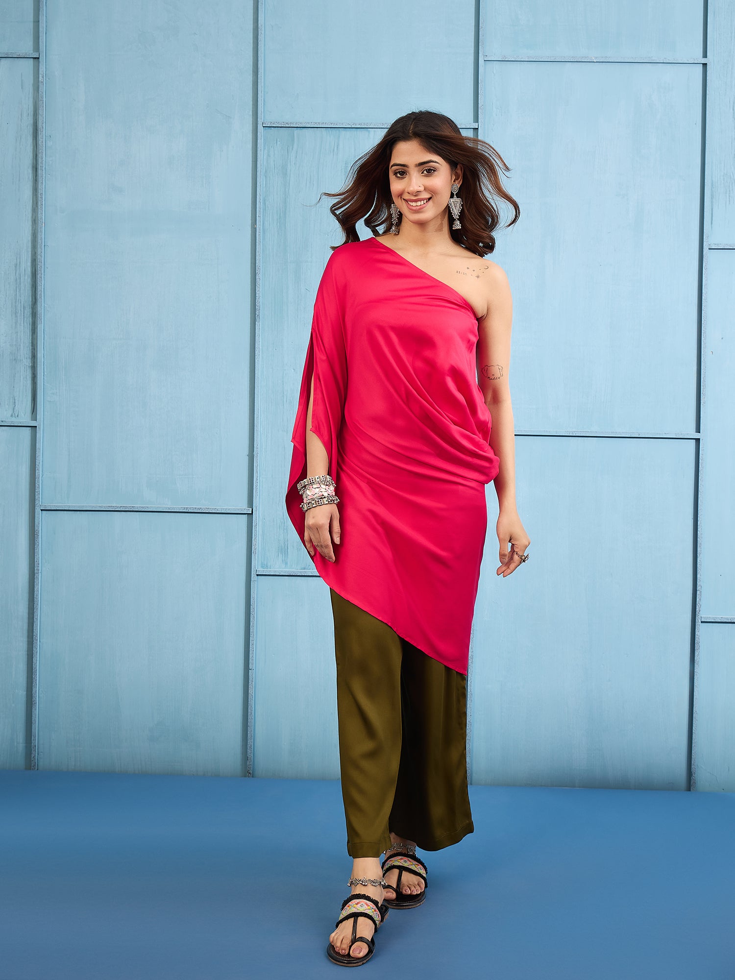 Cherry Pink Stylish Top Bottom Set (To be dispatched in 7 -10 days)