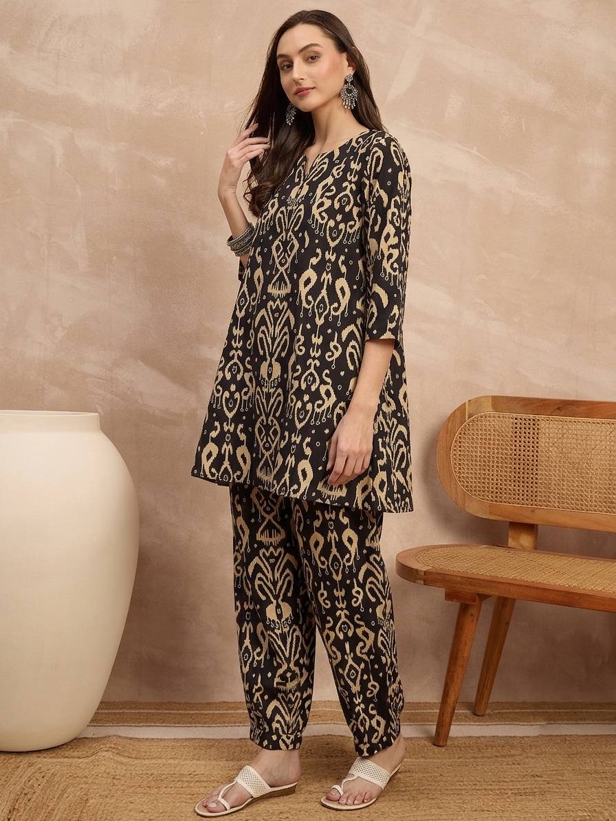 Black Damask Baloon Coord Set  (To be dispatched in 7 -10 days)