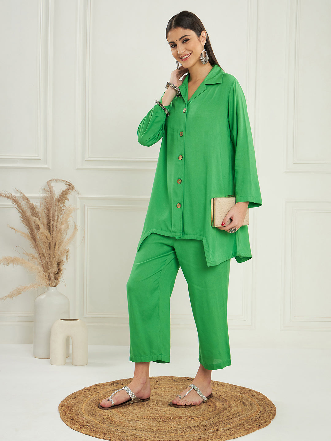 Parrot Green Solid Blazer Kurta Naroow Pant Set