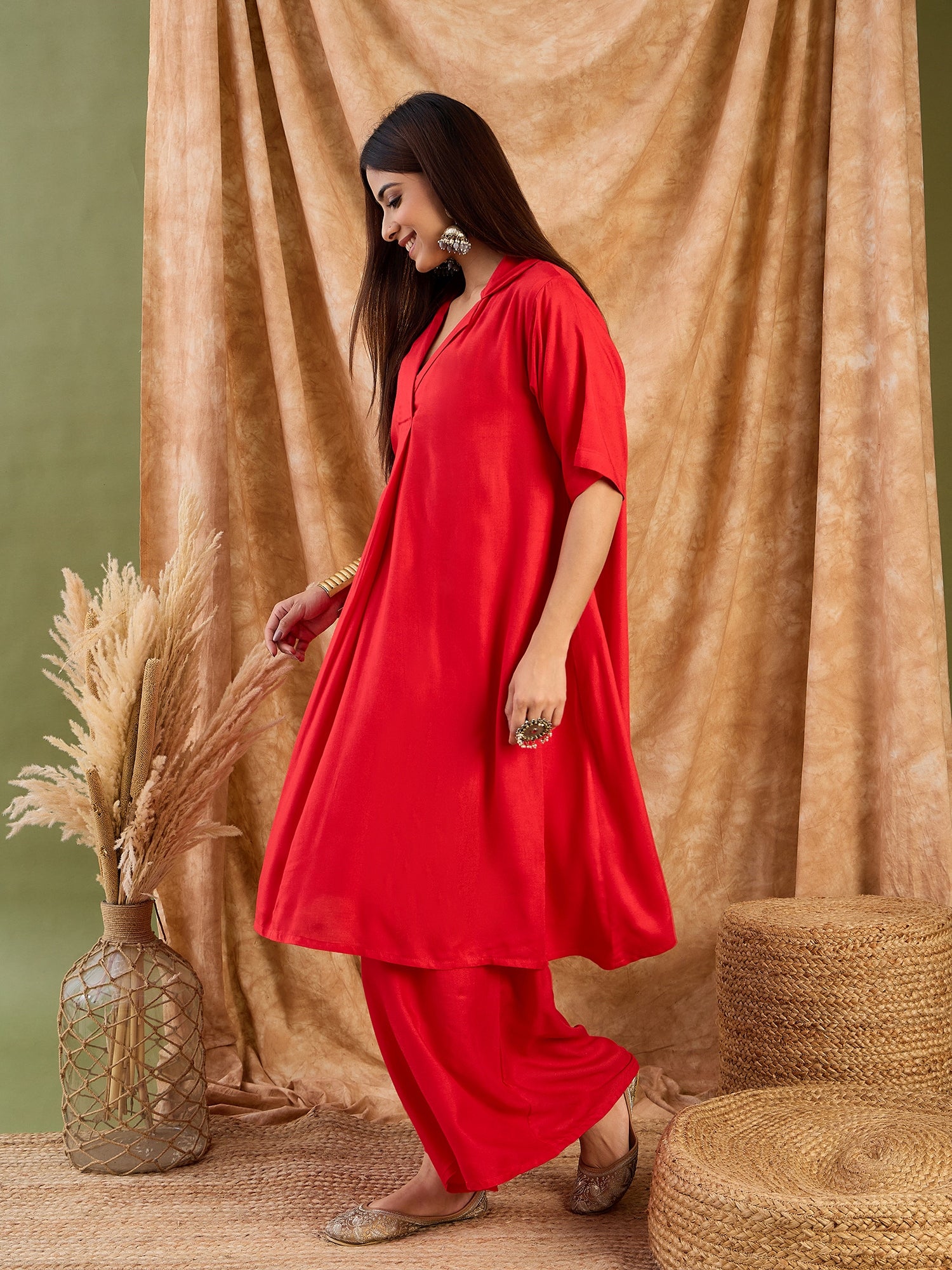 Red Collar Neck Kurta Set