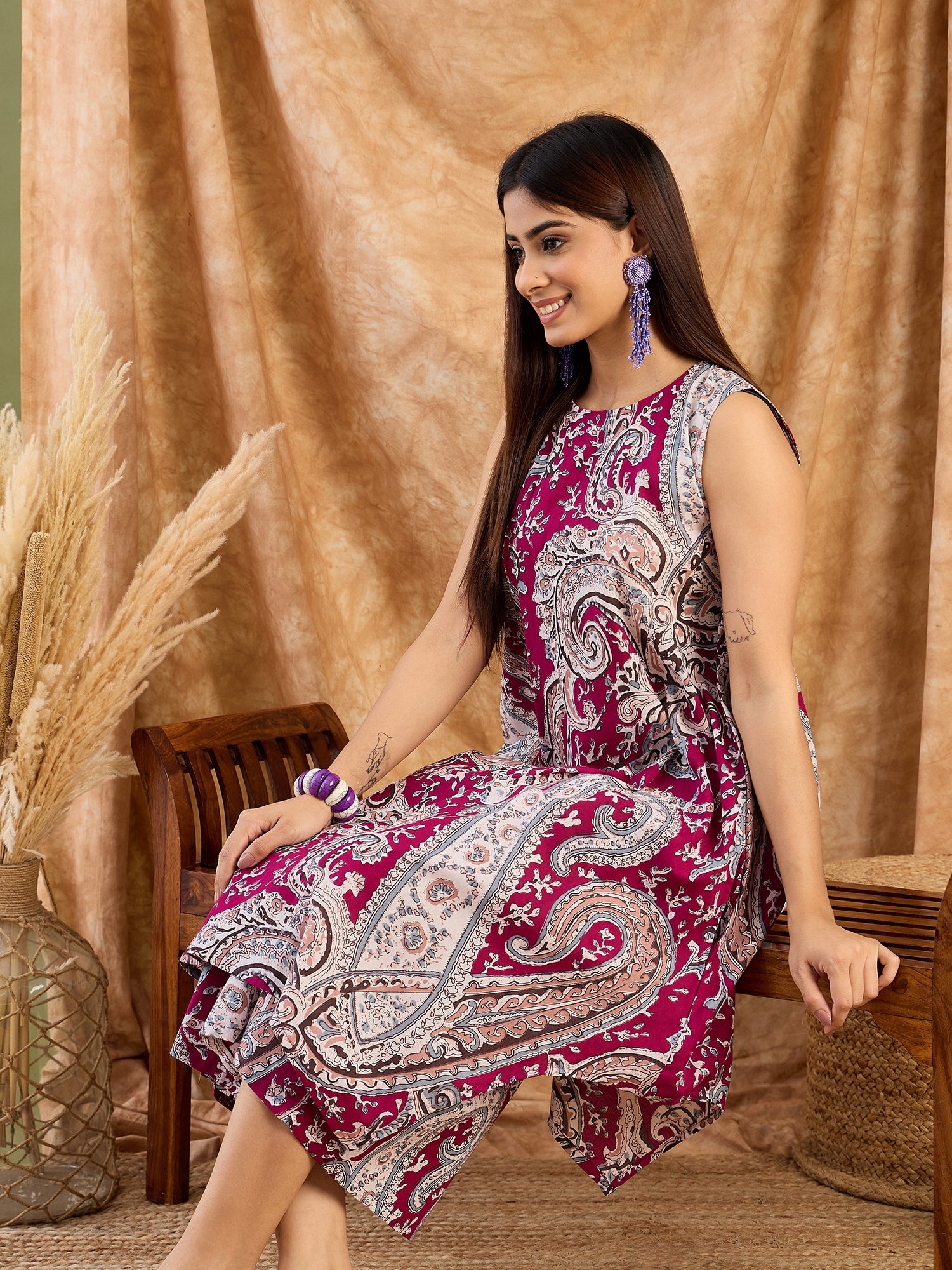 Wine Brown Paisley R Neck Kurta Set