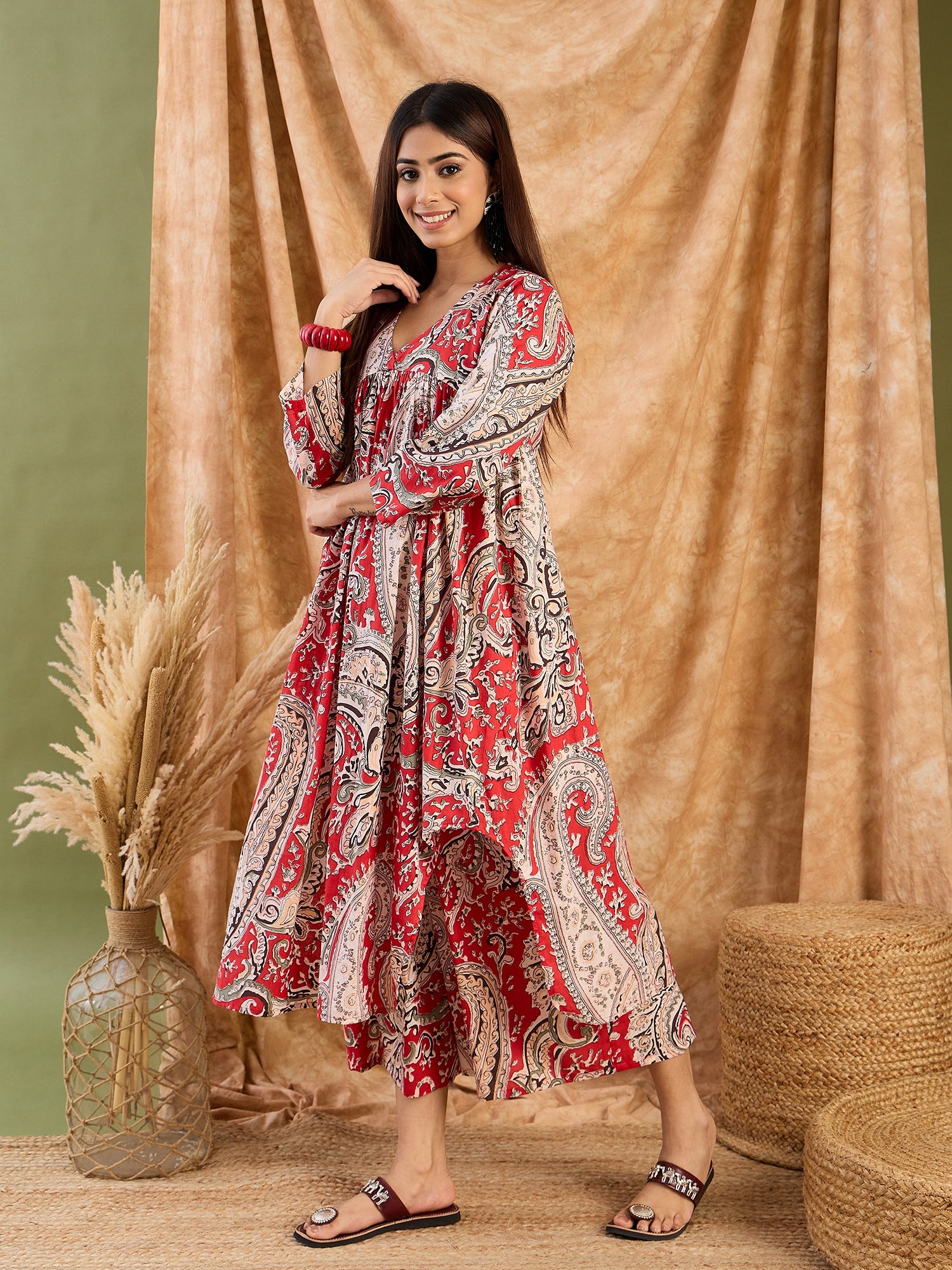 Red Beige Paisley V Neck Kurta Set