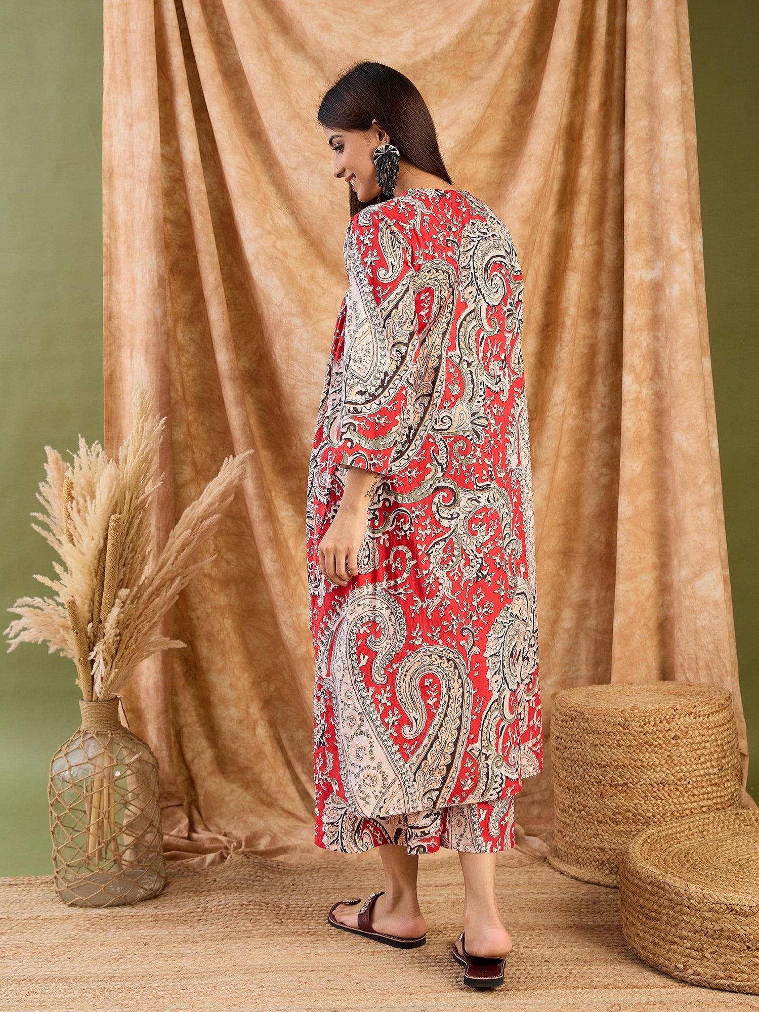 Red Beige Paisley V Neck Kurta Set