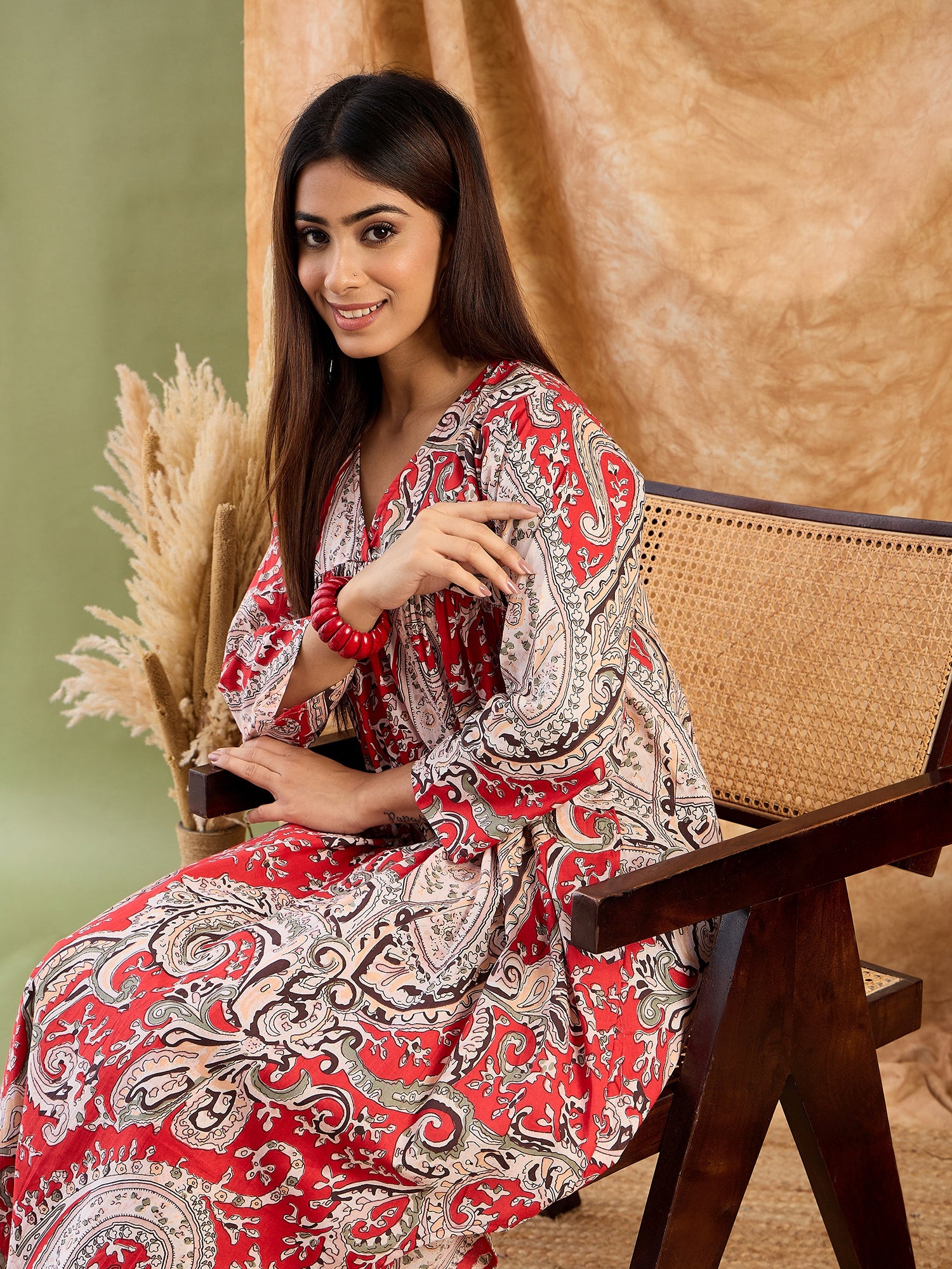 Red Beige Paisley V Neck Kurta Set
