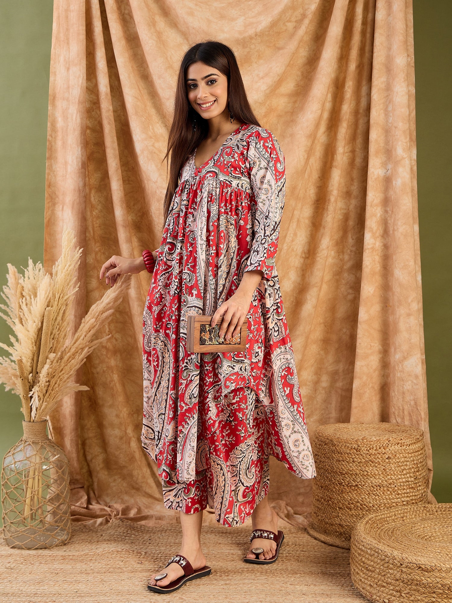 Red Beige Paisley V Neck Kurta Set