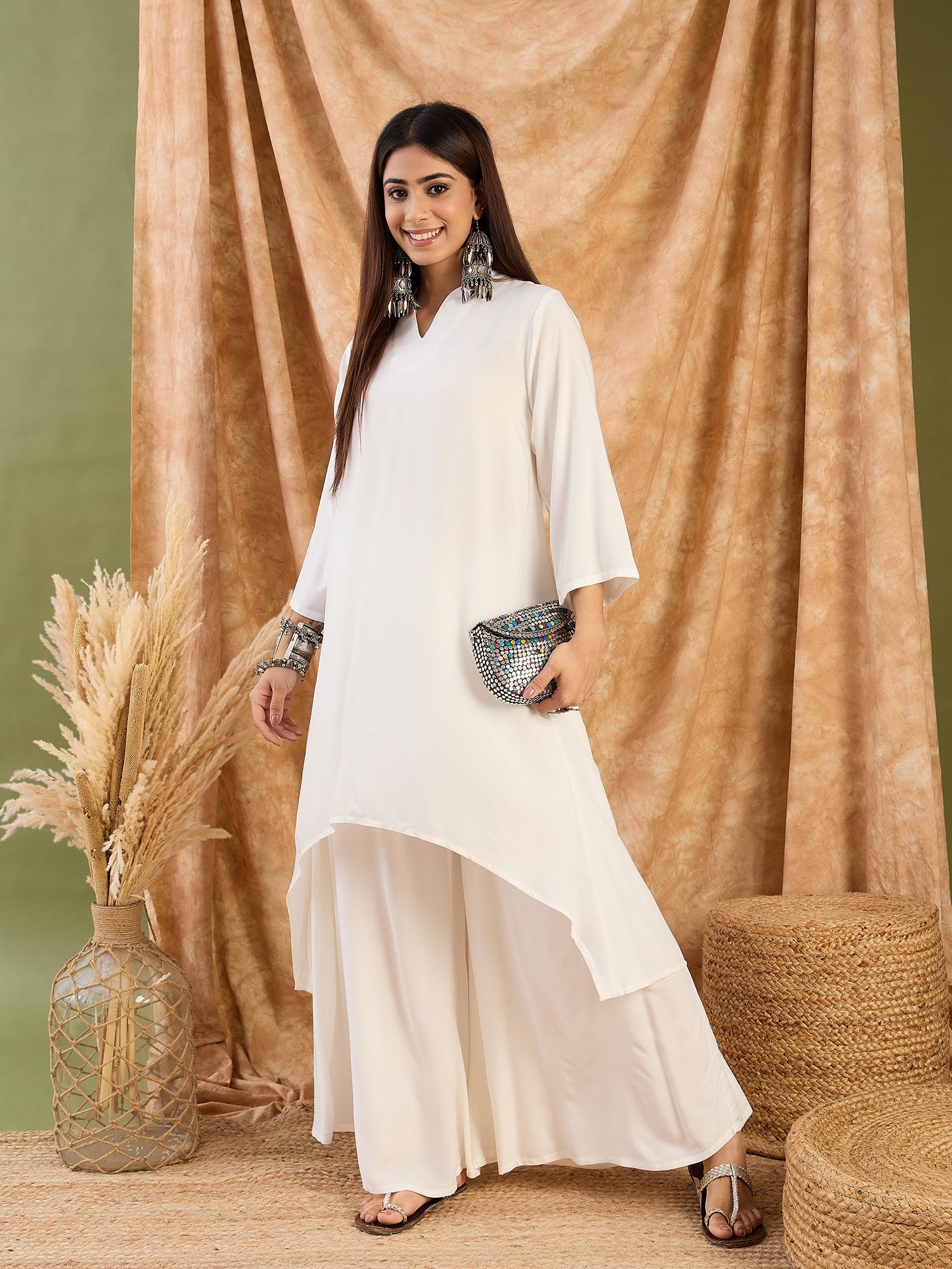 WHITE MANDERIAN NECK KURTA SET