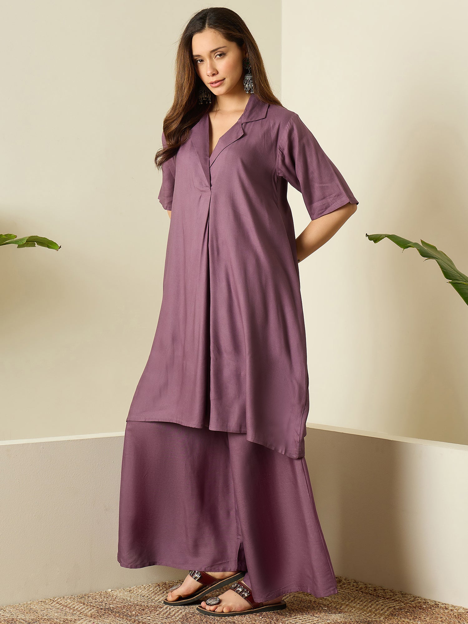 Dusty Mauve Collar Neck Kurta Set