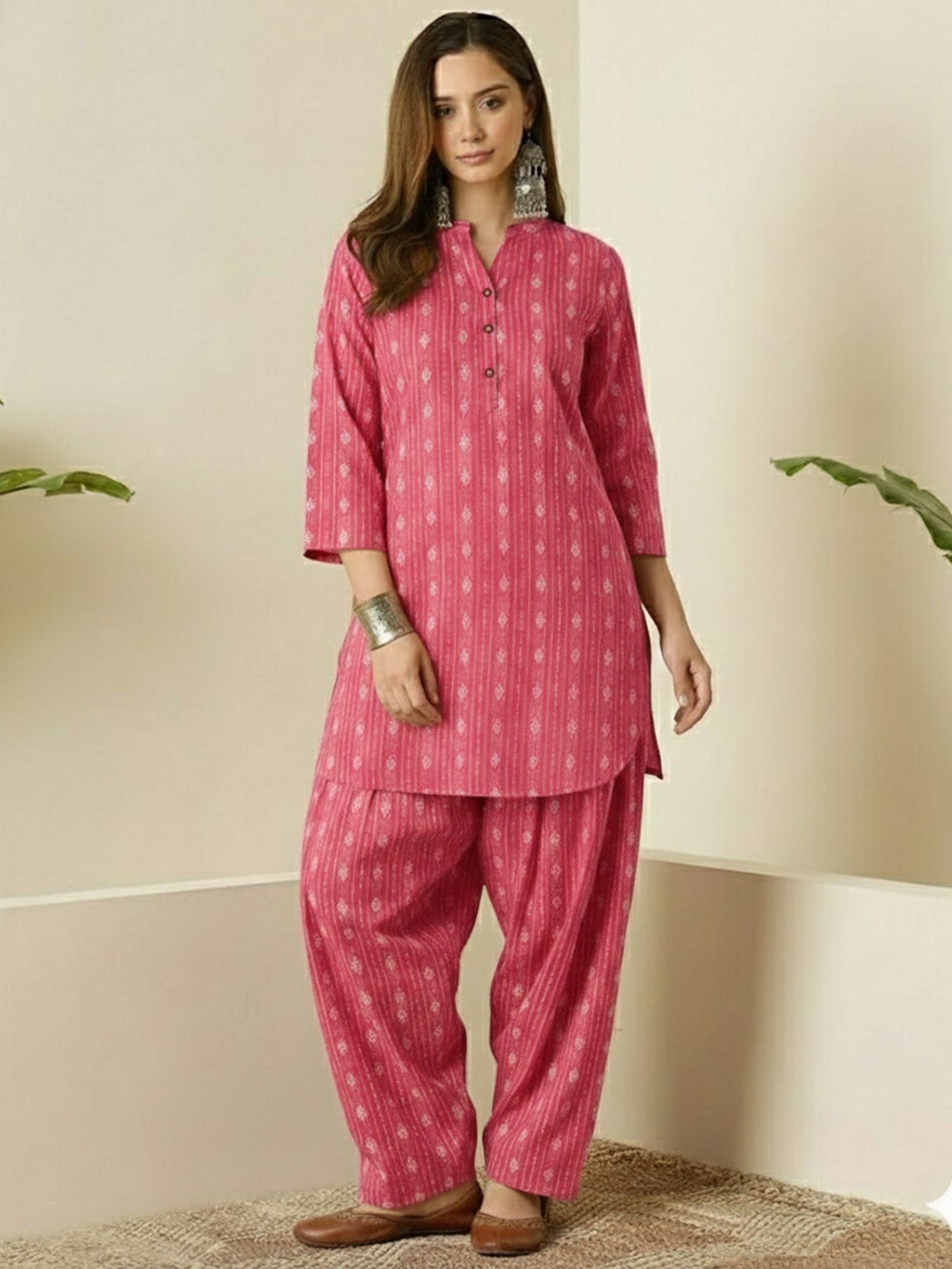 Coral Kantha Farshi Salwar Set