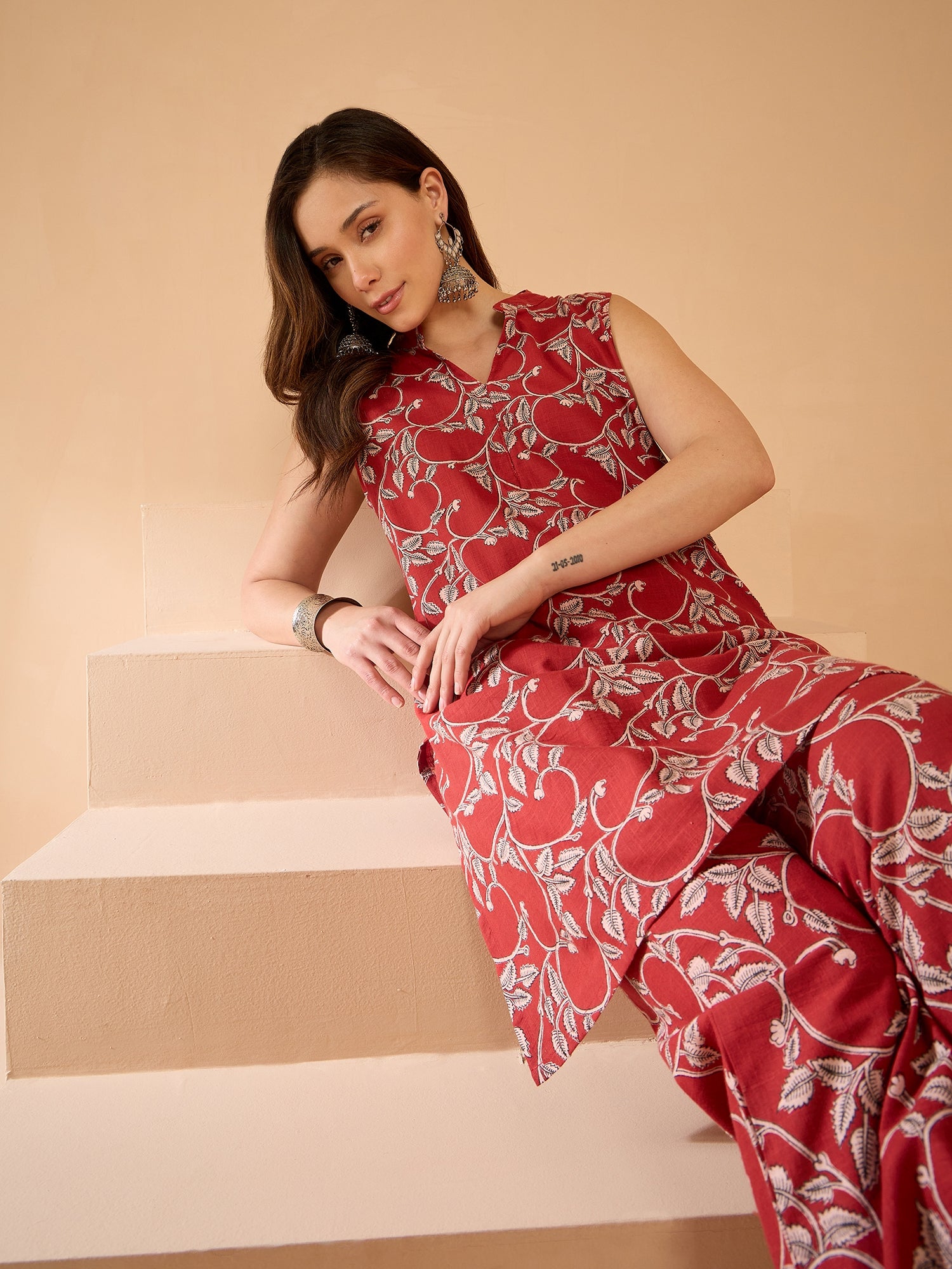 Red Leaf Jaal Narrow Pant Set