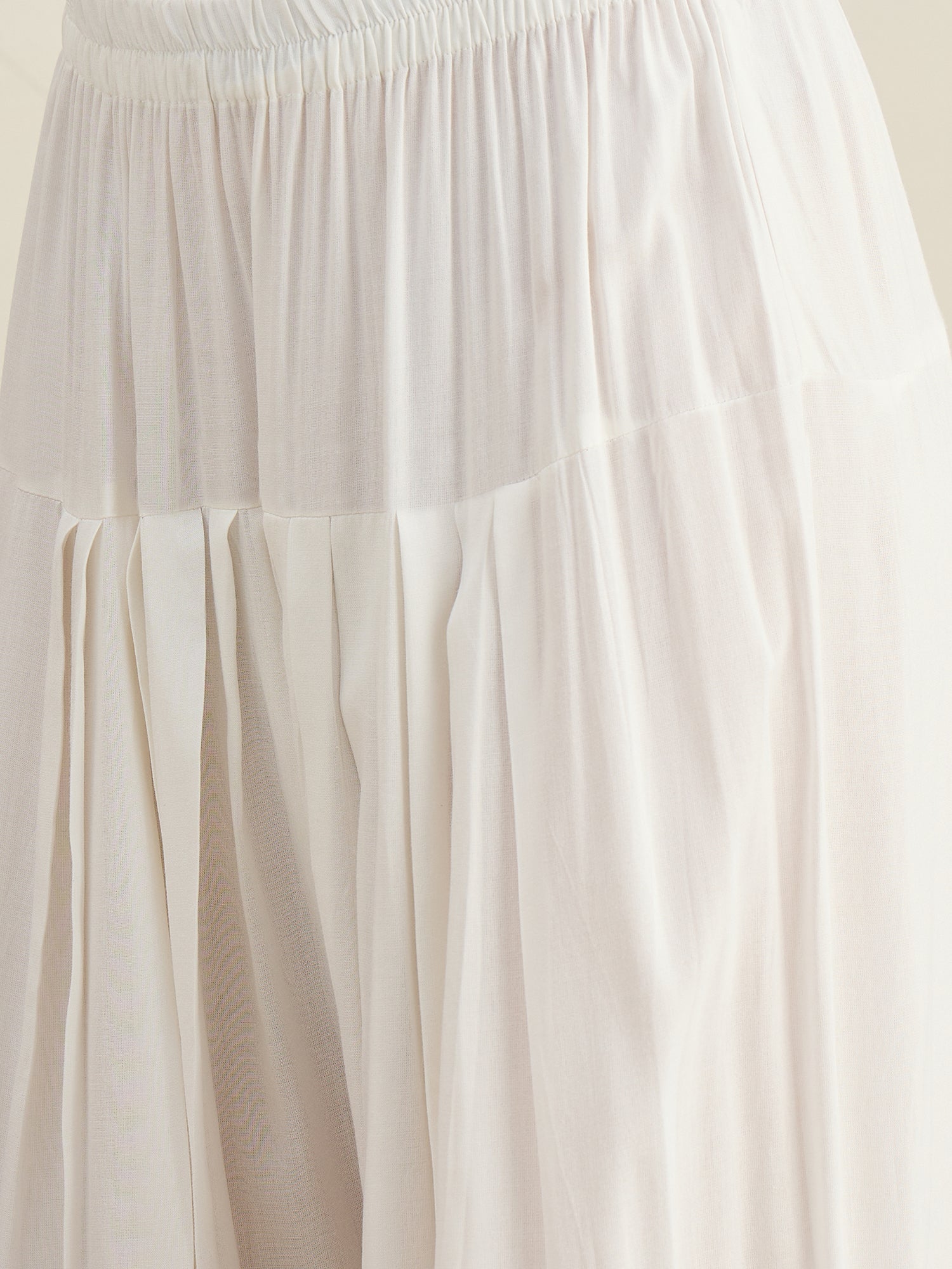 Black Br Scales W/S Farshi Salwar Set