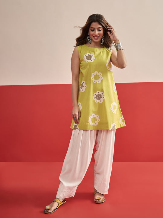 Yellow Kurta White Salwar Set
