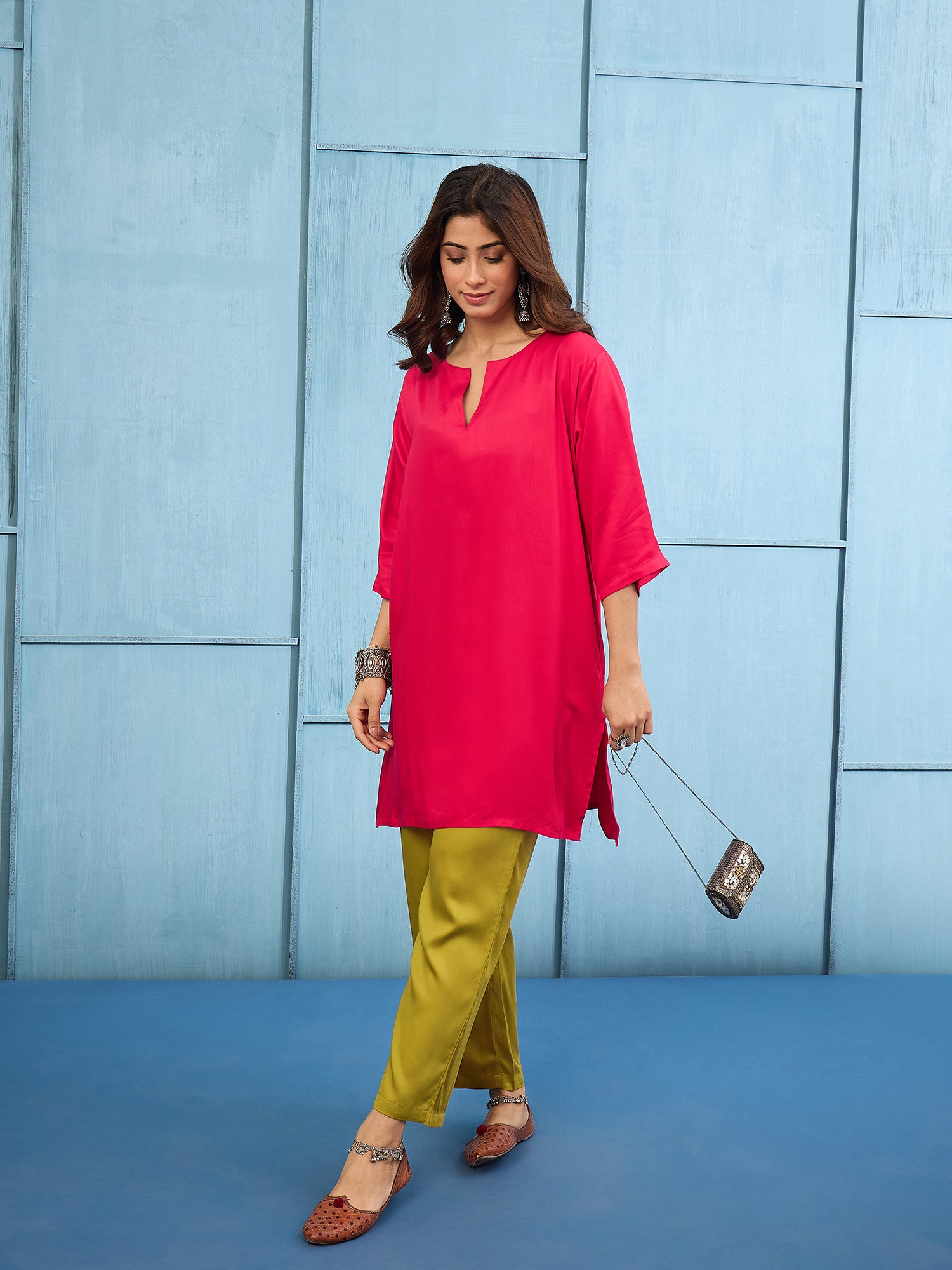 Pink V-Neck Kurta With Olive Pant Set