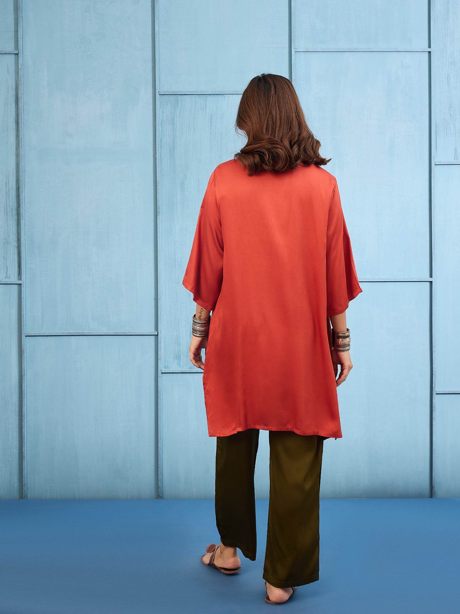 Rust V-Neck Kurta With Green Pant Set (To be dispatched in 7 -10 days)