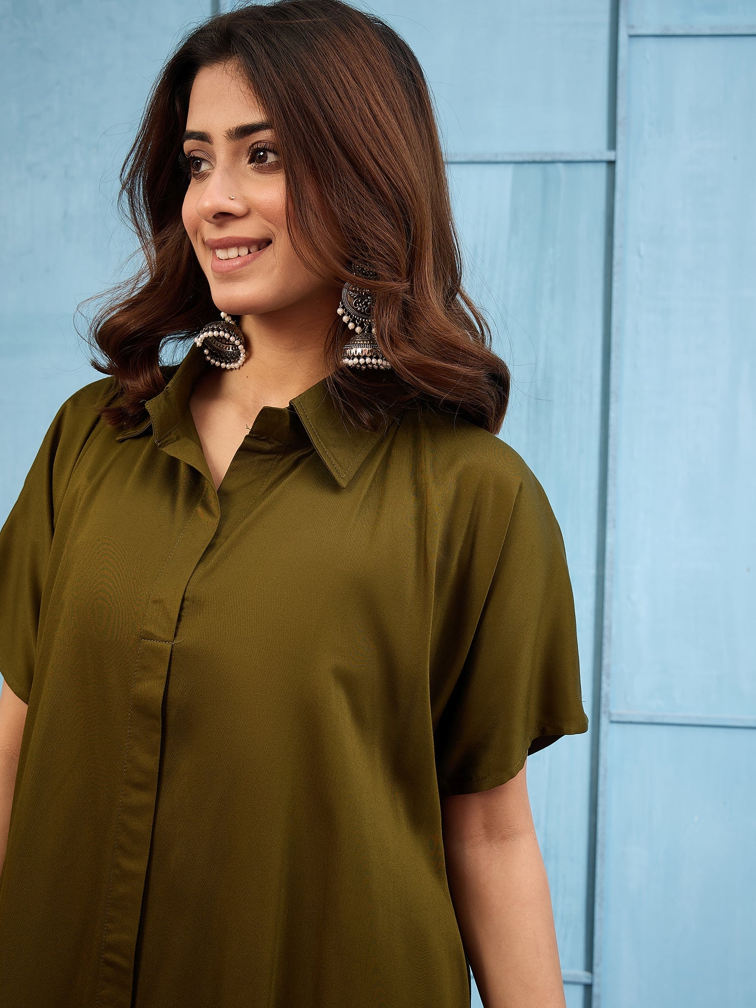 Green Longline Kurta Pant Set (To be dispatched in 7 -10 days)