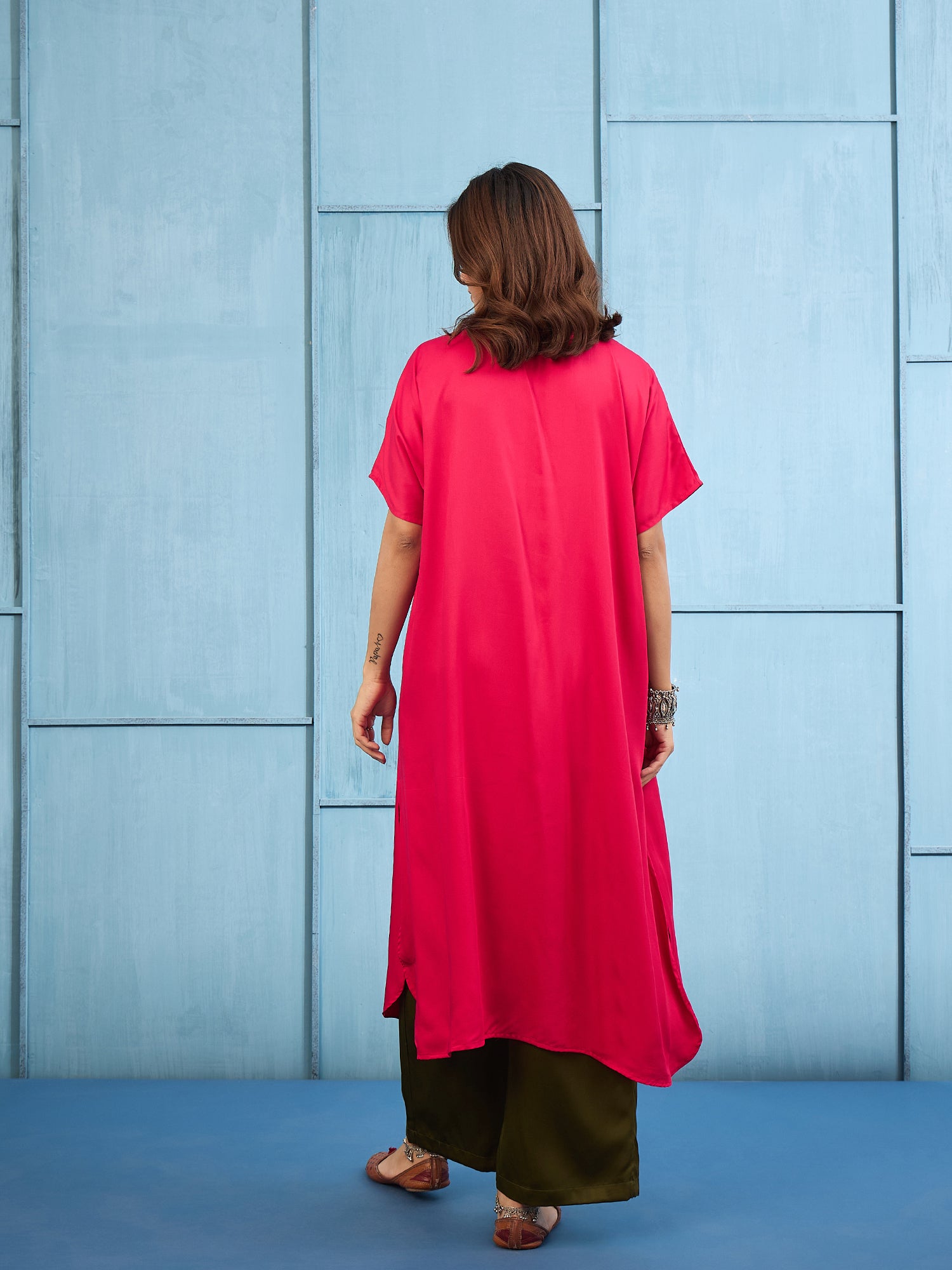 Pink Longline Kurta Pant Set (To be dispatched in 7 -10 days)