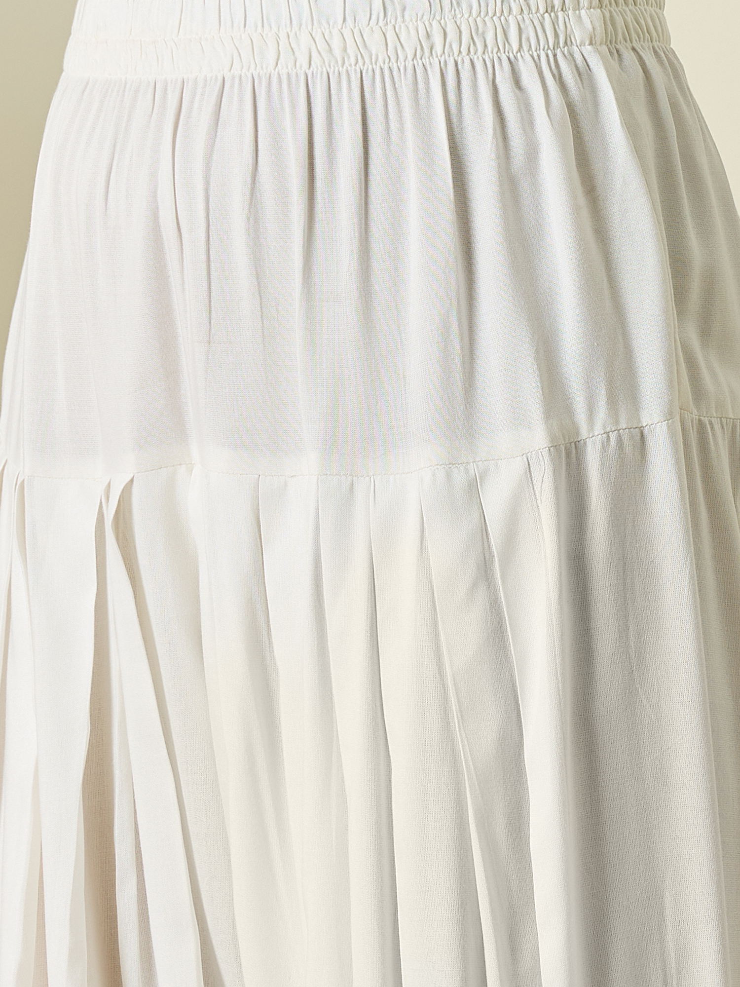 Dusty Mauve Paisley White Salwar Set