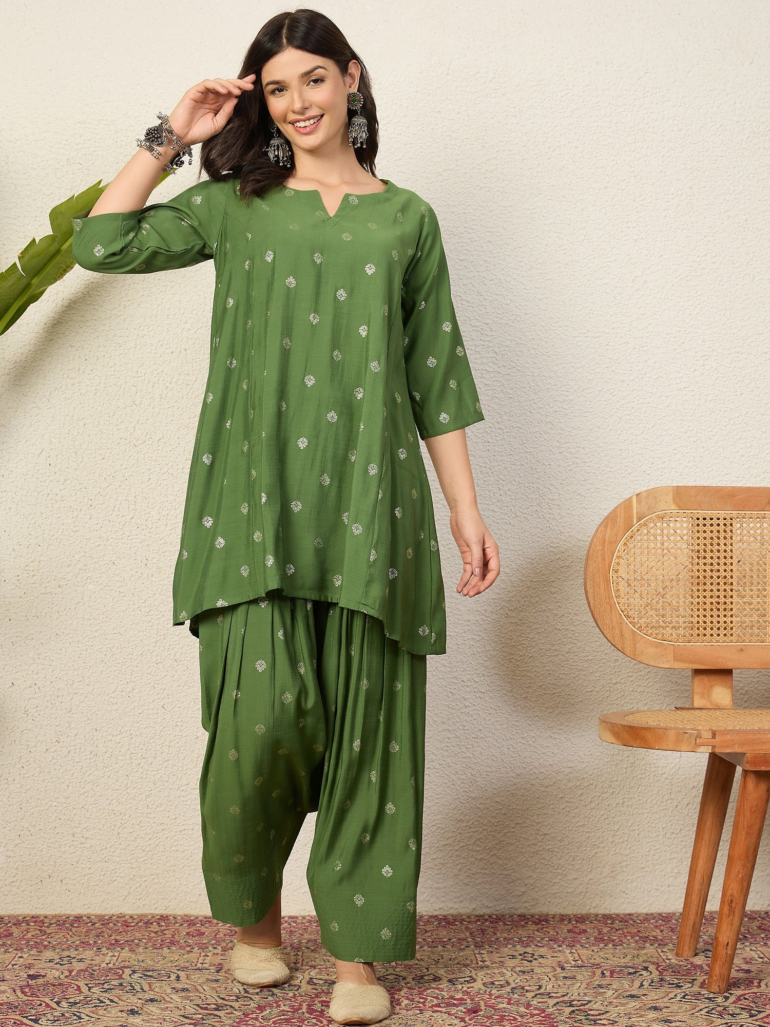 Green Foil Pplm Kurti Salwar Set (To be dispatched in 7 -10 days)