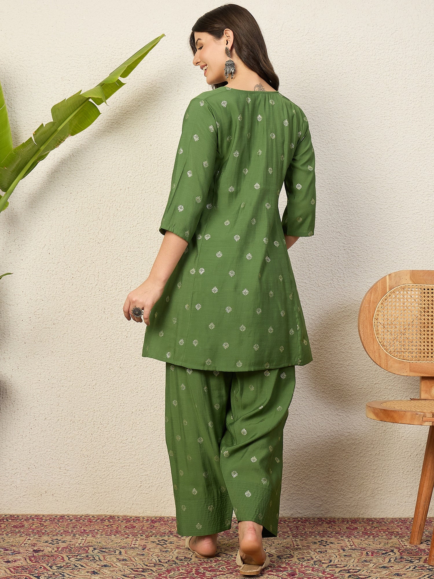 Green Foil Pplm Kurti Salwar Set (To be dispatched in 7 -10 days)