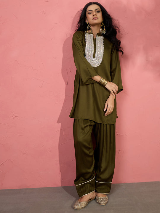 Mehandi Green Patch Work Kurta Salwar Set (To be dispatched in 7 -10 days)