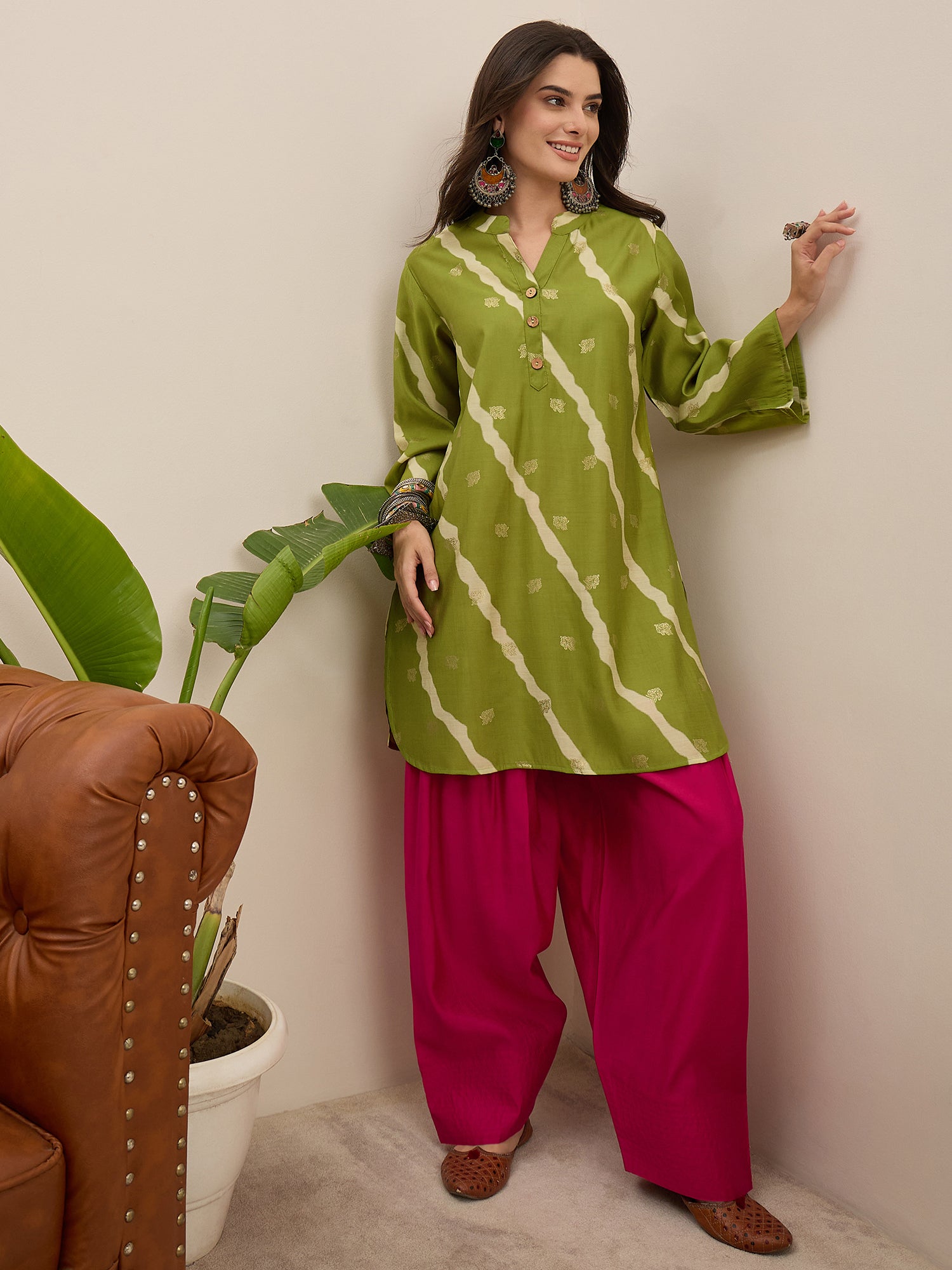 Lime Leheriya Kurta Fuchsia Salwar Set (To be dispatched in 7 -10 days)