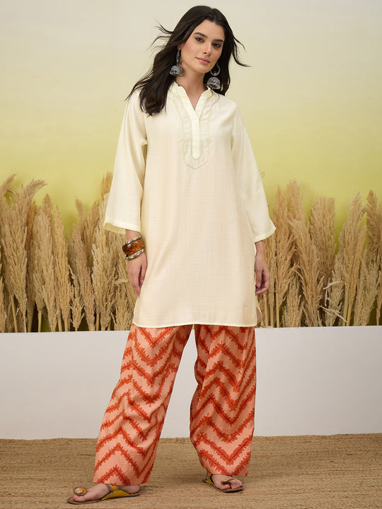 White Kurta Peach Chevron Print Salwar Set (To be dispatched in 7 -10 days)