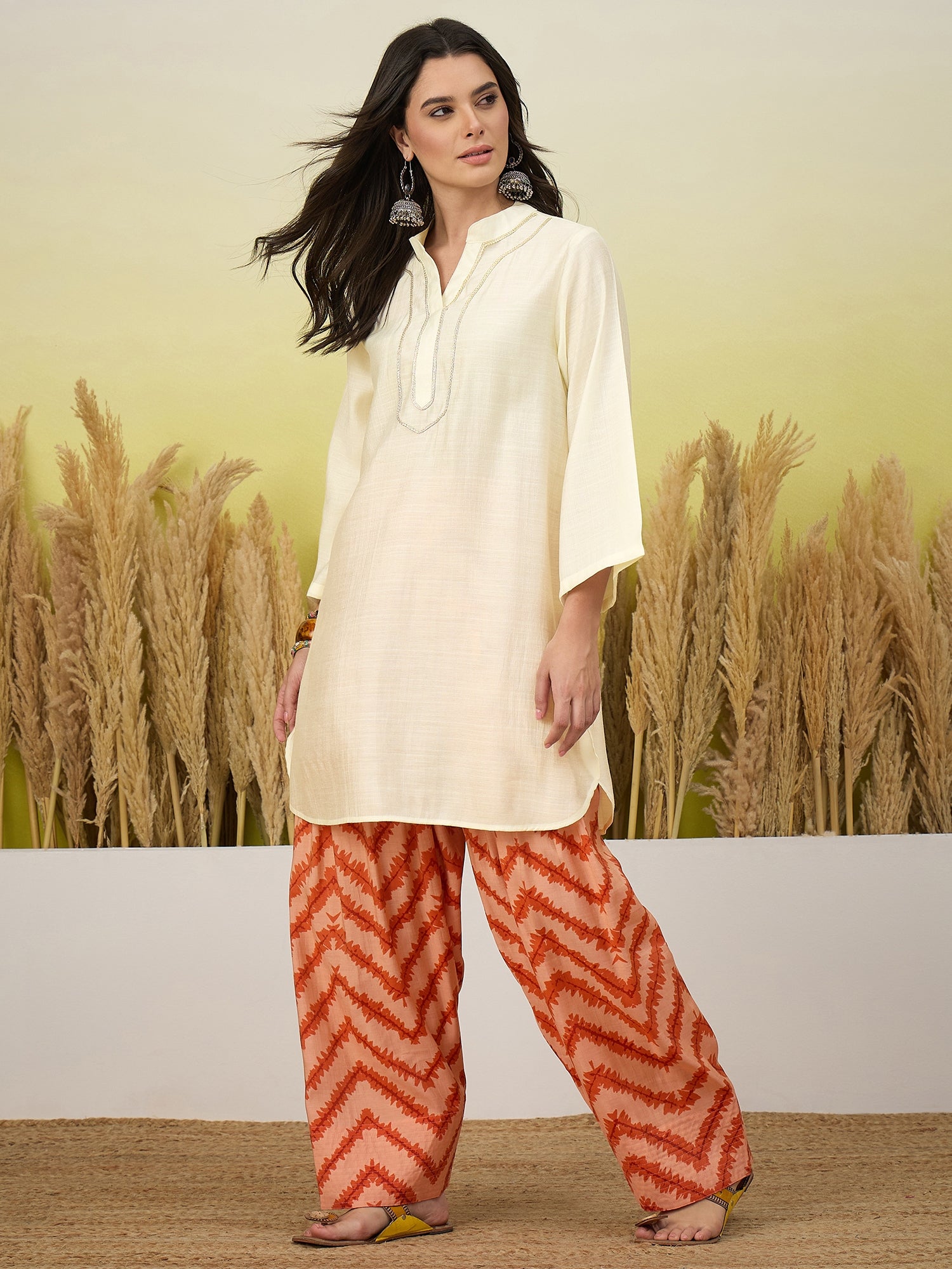 White Kurta Peach Chevron Print Salwar Set (To be dispatched in 7 -10 days)
