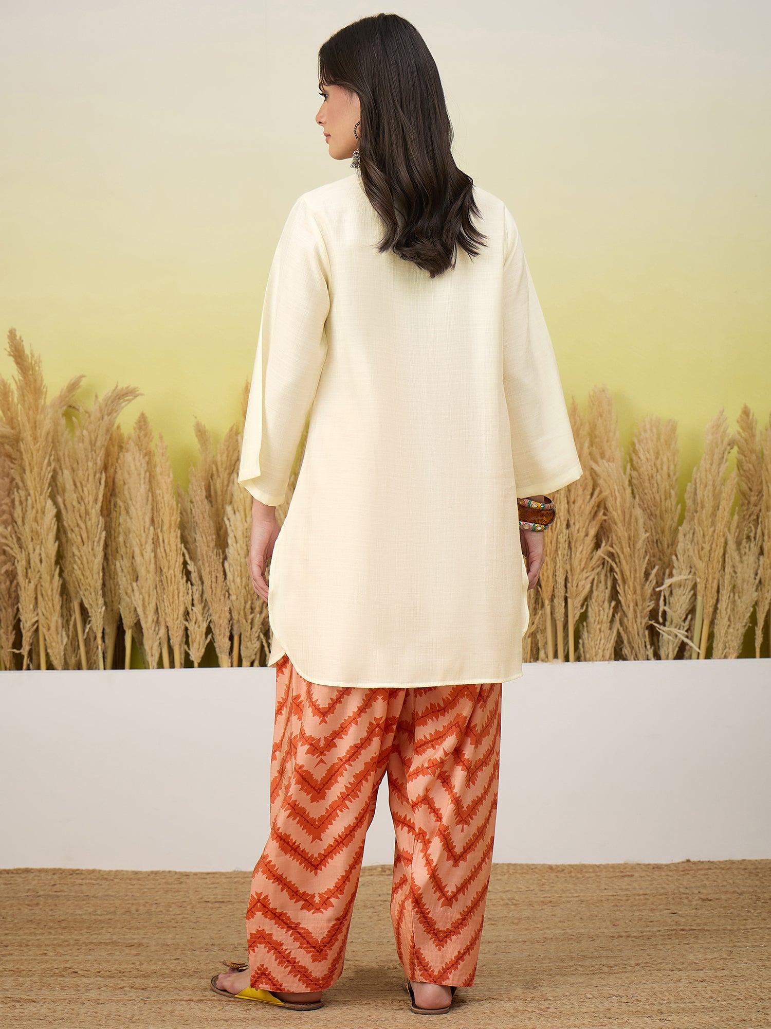 White Kurta Peach Chevron Print Salwar Set (To be dispatched in 7 -10 days)
