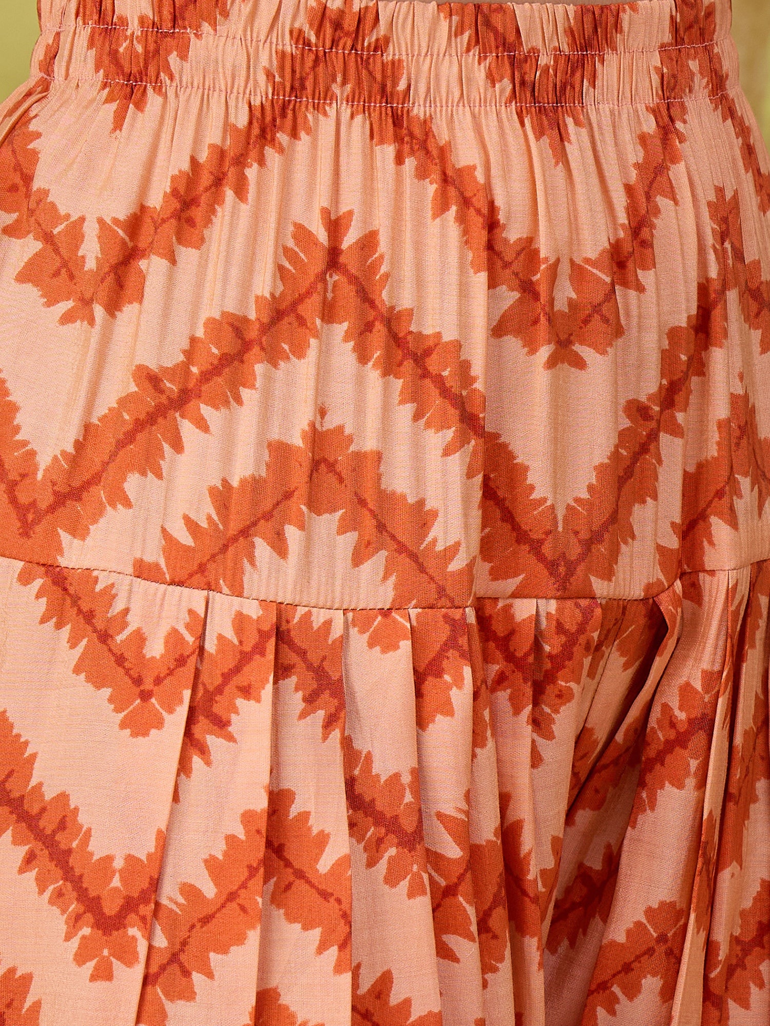 White Kurta Peach Chevron Print Salwar Set (To be dispatched in 7 -10 days)