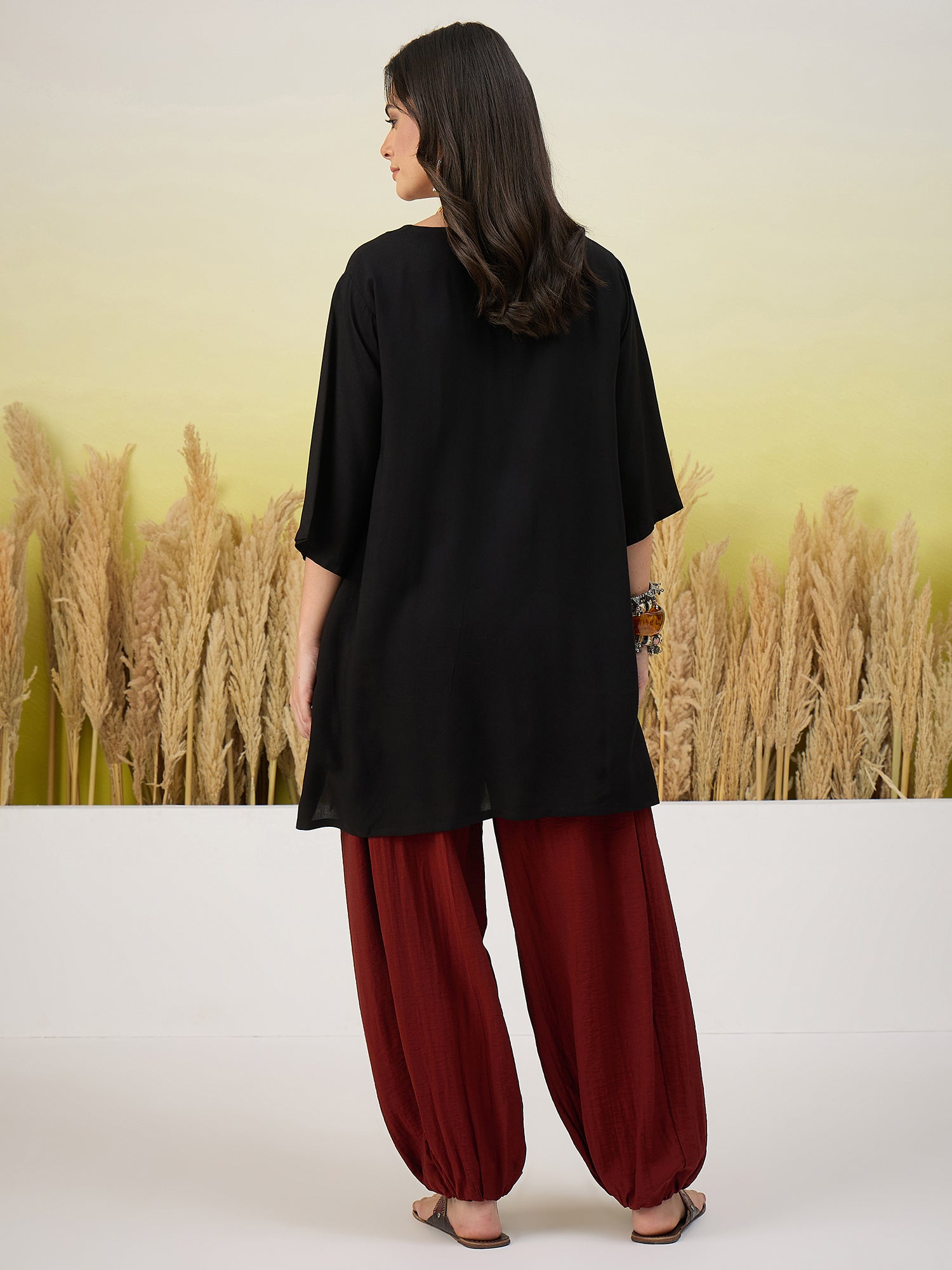 Black Short Kurti Red Solid Balloon Pant Set