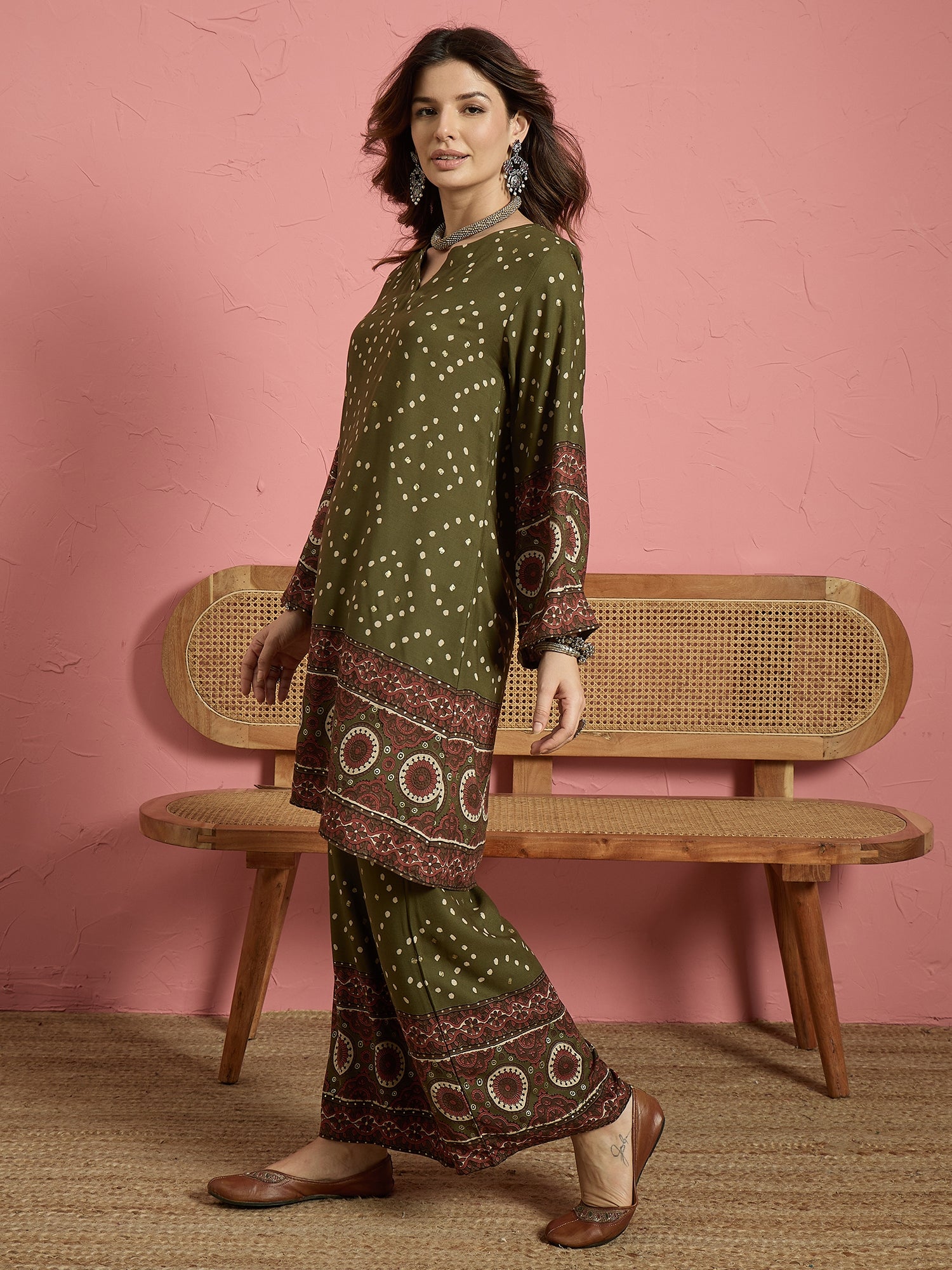 Green Dot Border Long Sleeve Kurta Set (To be dispatched in 7 -10 days)