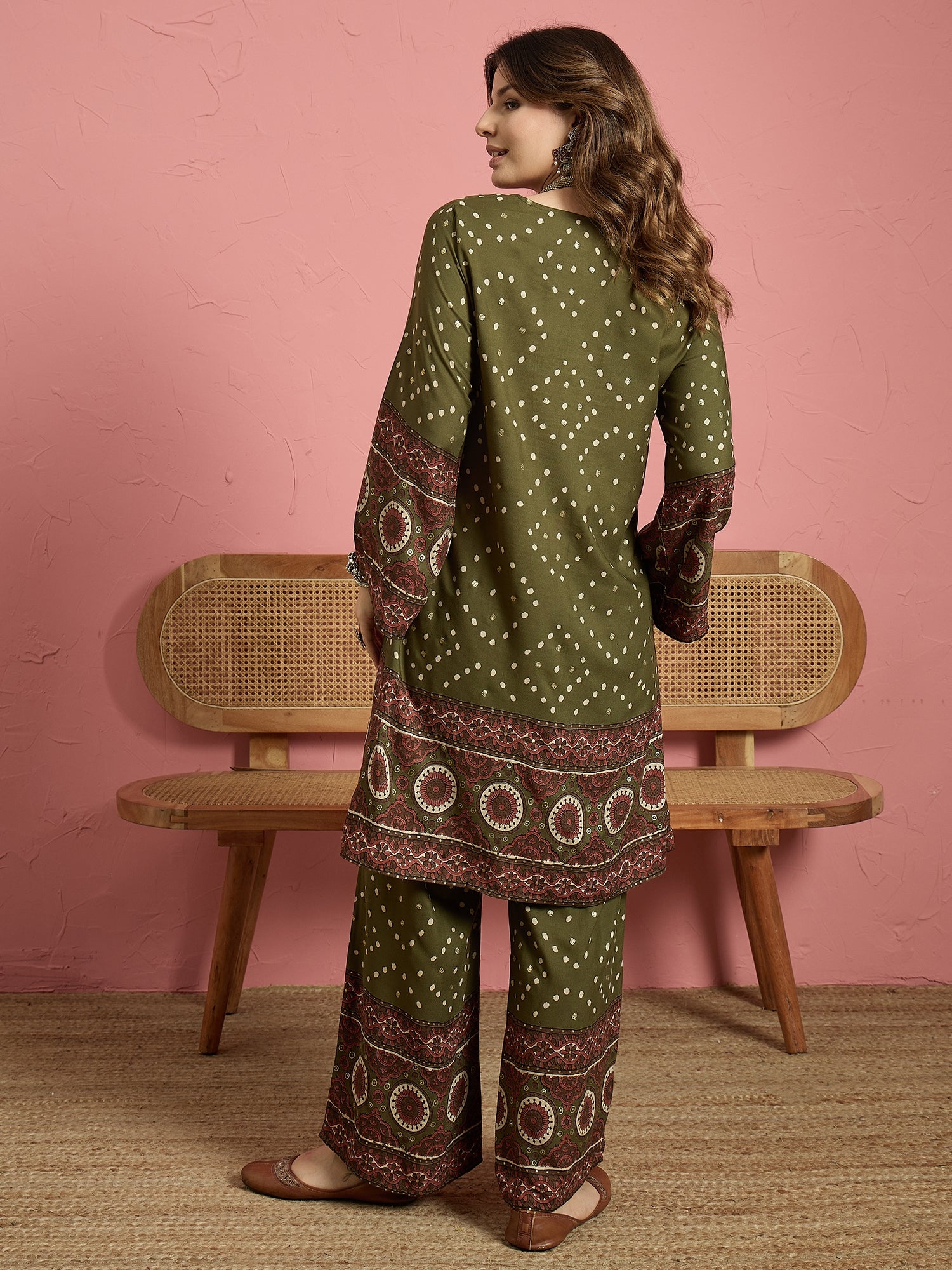Green Dot Border Long Sleeve Kurta Set (To be dispatched in 7 -10 days)