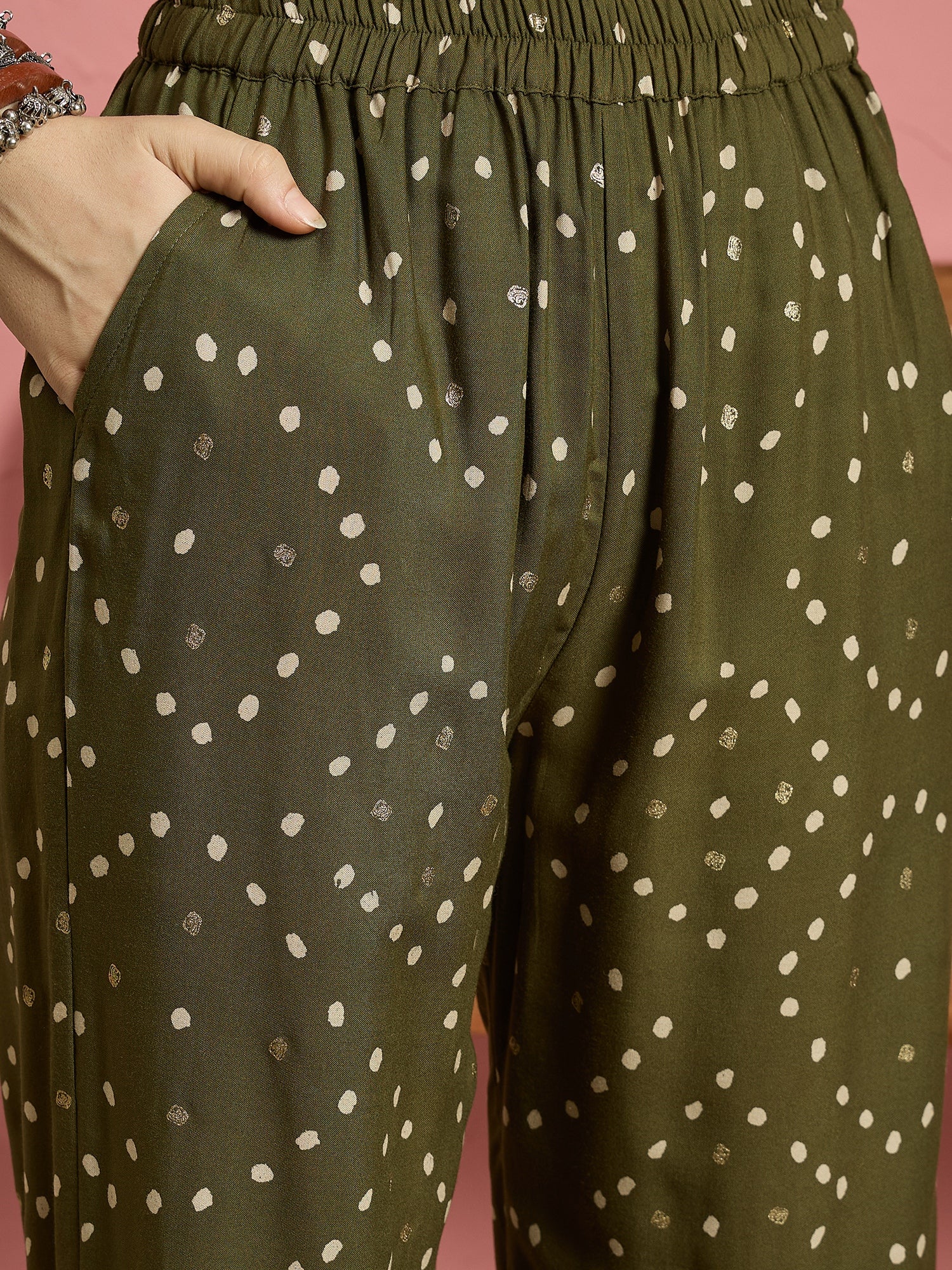 Green Dot Border Long Sleeve Kurta Set (To be dispatched in 7 -10 days)