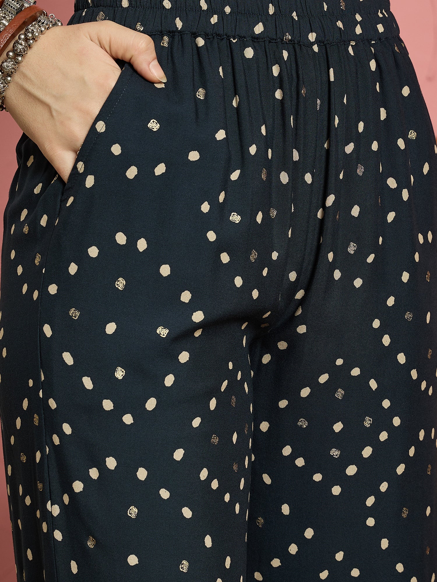 Teal Dot Border Long Sleeve Kurta Set (To be dispatched in 7 -10 days)