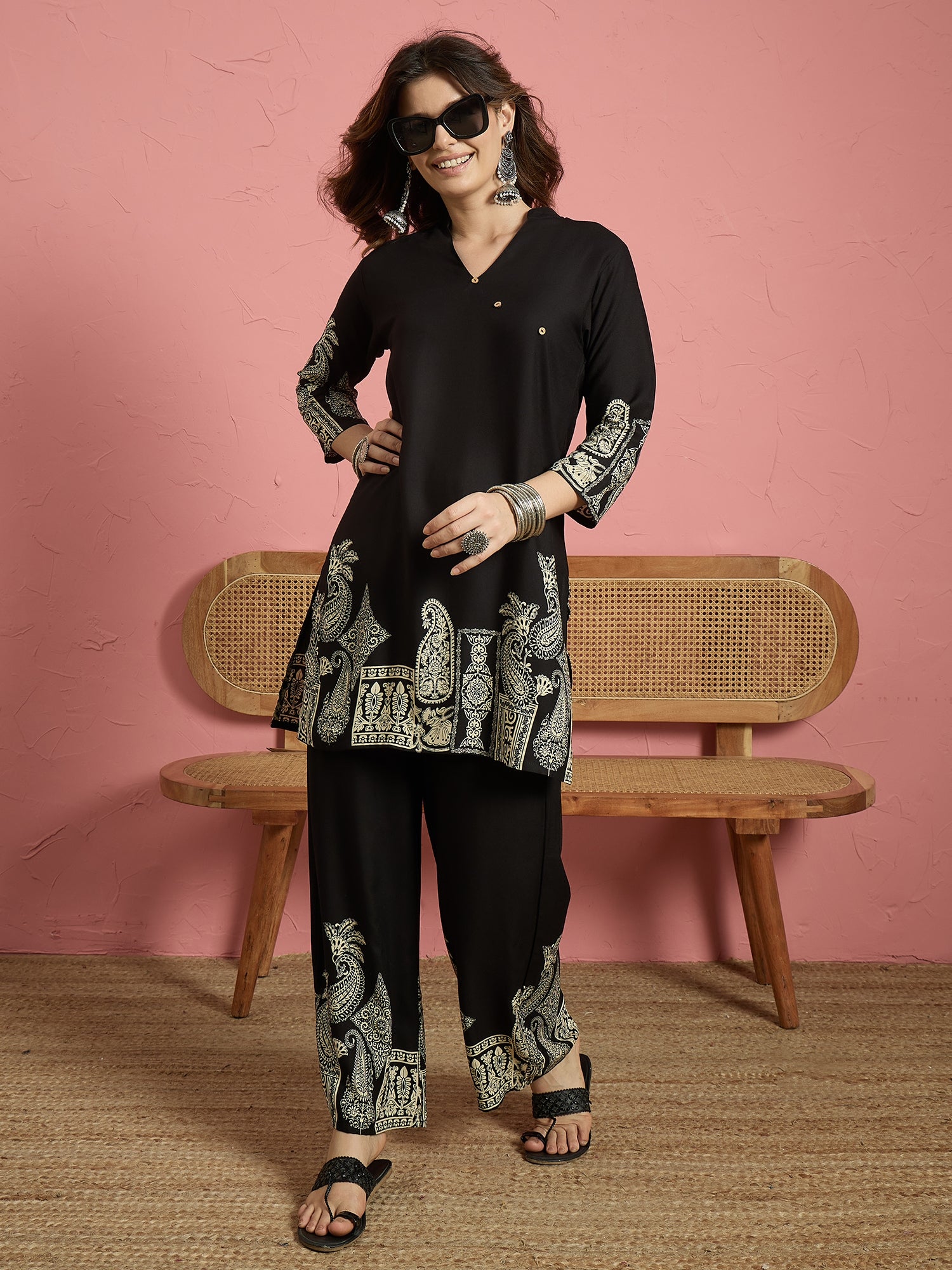 Black Solid Border Coord Set (To be dispatched in 7 -10 days)