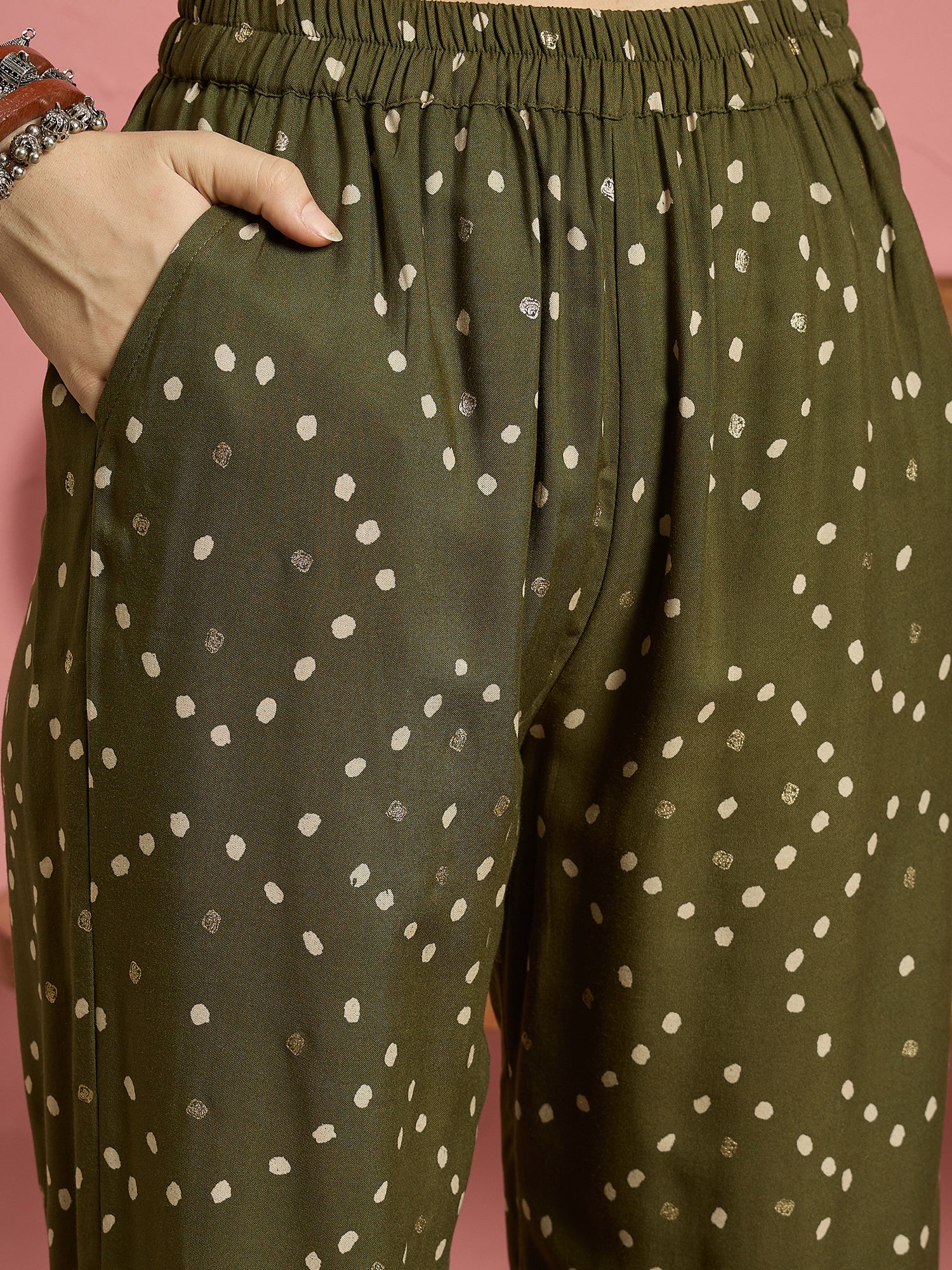 Green Dot Print Border Coord Set (To be dispatched in 7 -10 days)