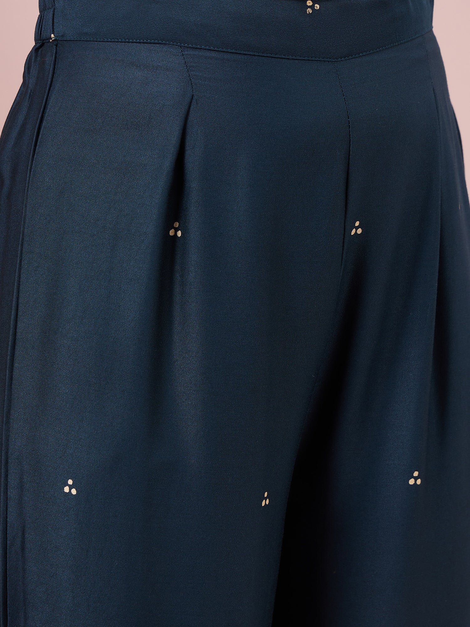 Teal Dot Border A-Line Kurta Set (To be dispatched in 7 -10 days)