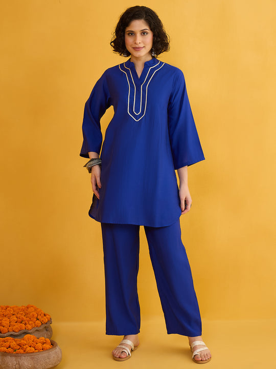 Blue Noor Kurta Pant Set (To be dispatched in 7 -10 days)
