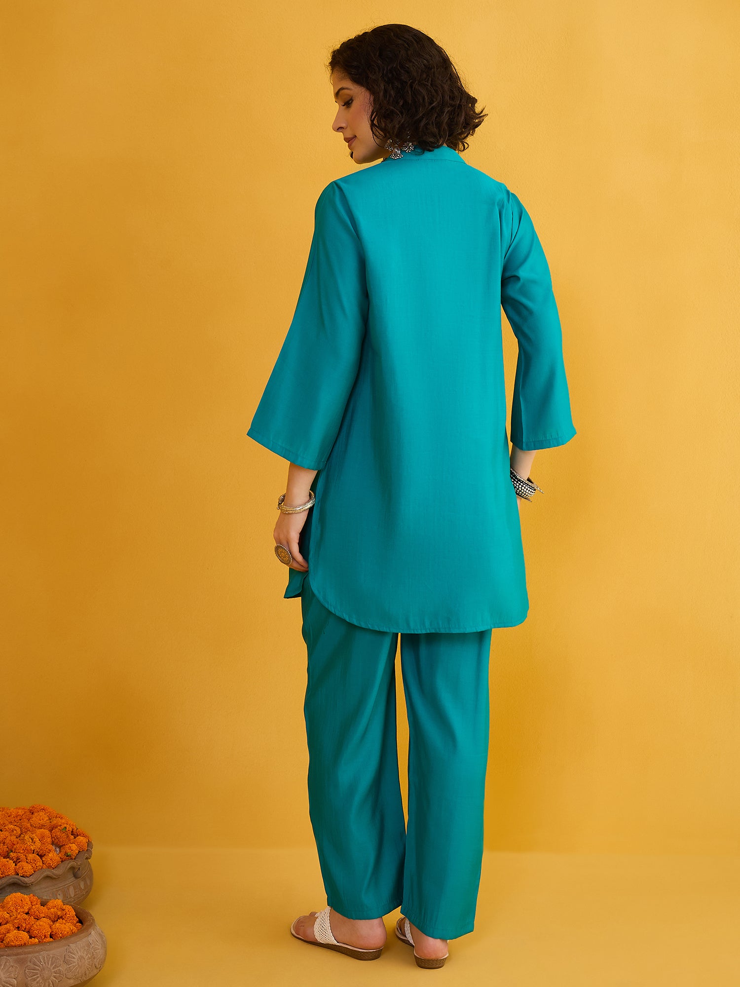 Neel Tara Kurta Pant Set (To be dispatched in 7 -10 days)