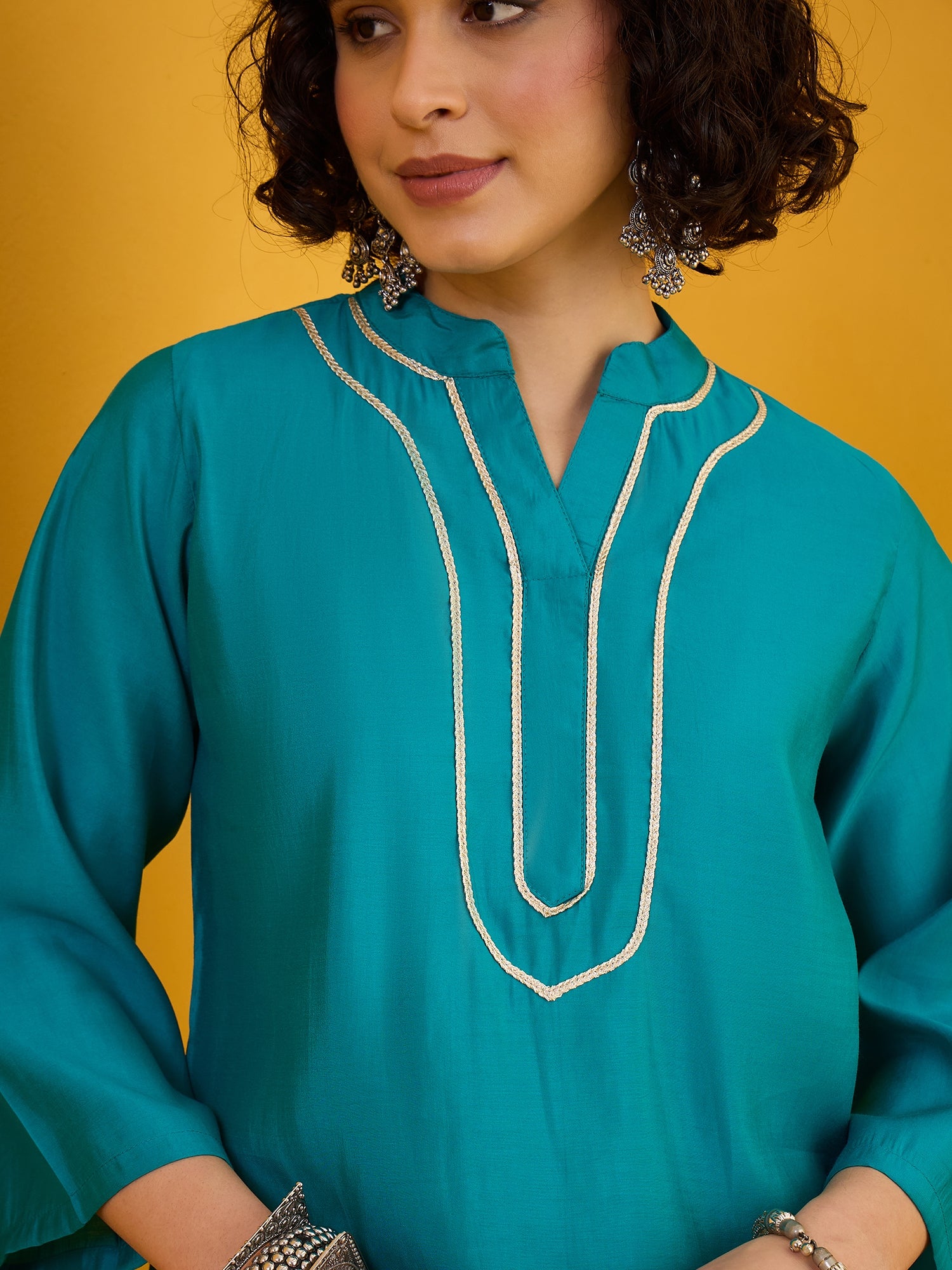 Neel Tara Kurta Pant Set (To be dispatched in 7 -10 days)